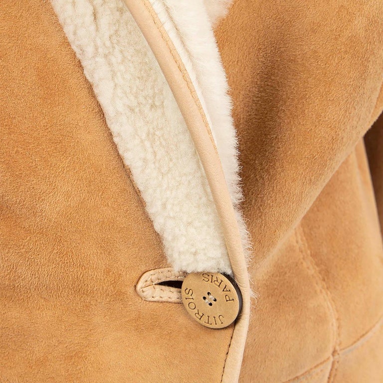 JITROIS beige suede & ivory SHEARLING DOUBLE BREASTED Coat Jacket XS For Sale 2