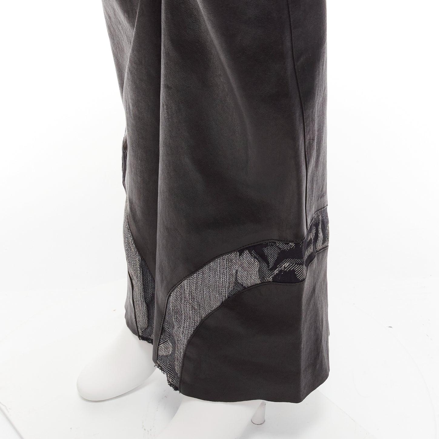 JITROIS black leather cotton blend lace panels wide leg flared pants IT34 XXS
Reference: AAWC/A00964
Brand: Jitrois
Material: Leather, Cotton, Blend
Color: Black, Grey
Pattern: Lace
Closure: Zip Fly
Extra Details: Lace jacquard cotton panels at knee