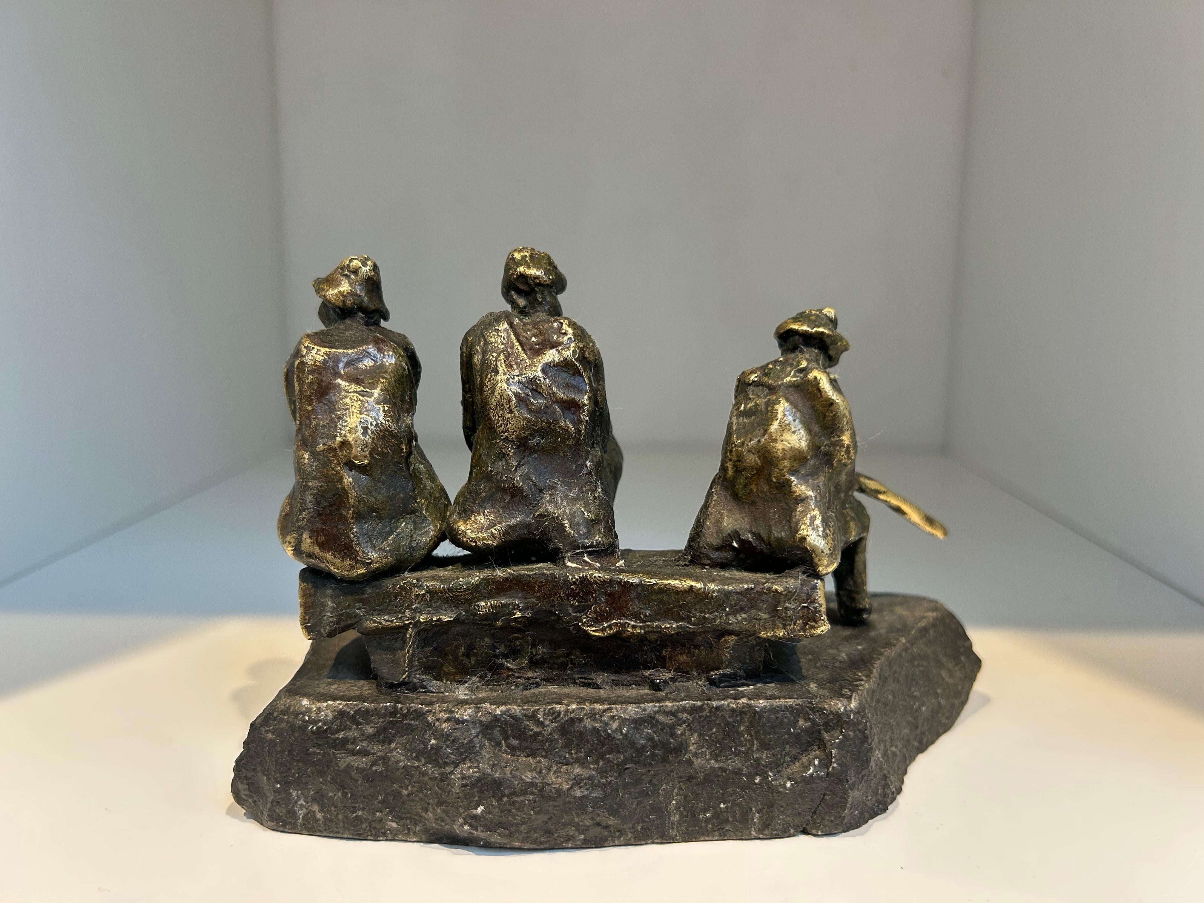 Herinnering 1 Memory 1 Men Sitting on Bench Park Sculpture Figurative En stock en vente 2