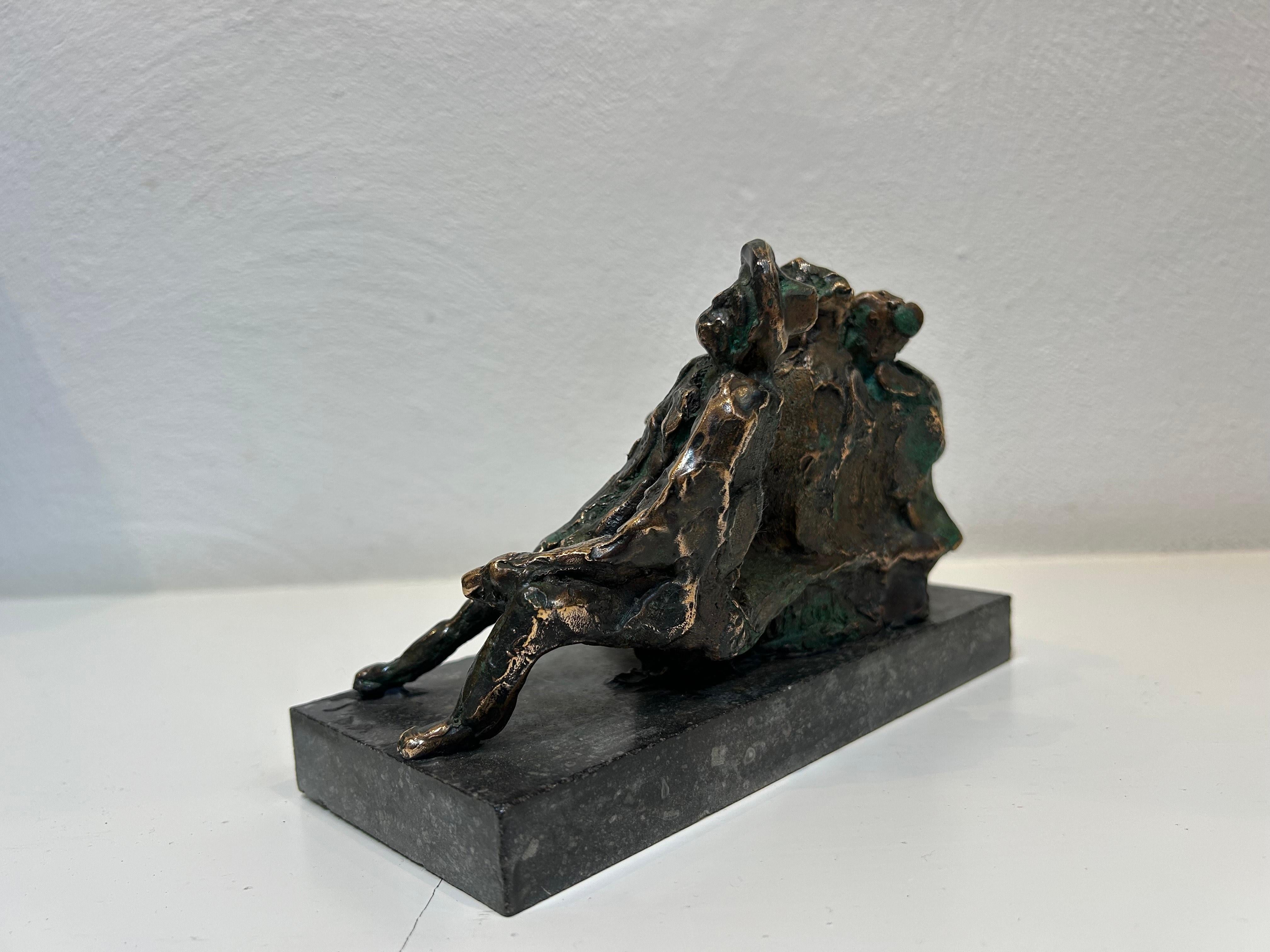 Herinnering 2 Memory 2 Bronze People on Bench Figurative Sculpture Contemporary For Sale 3