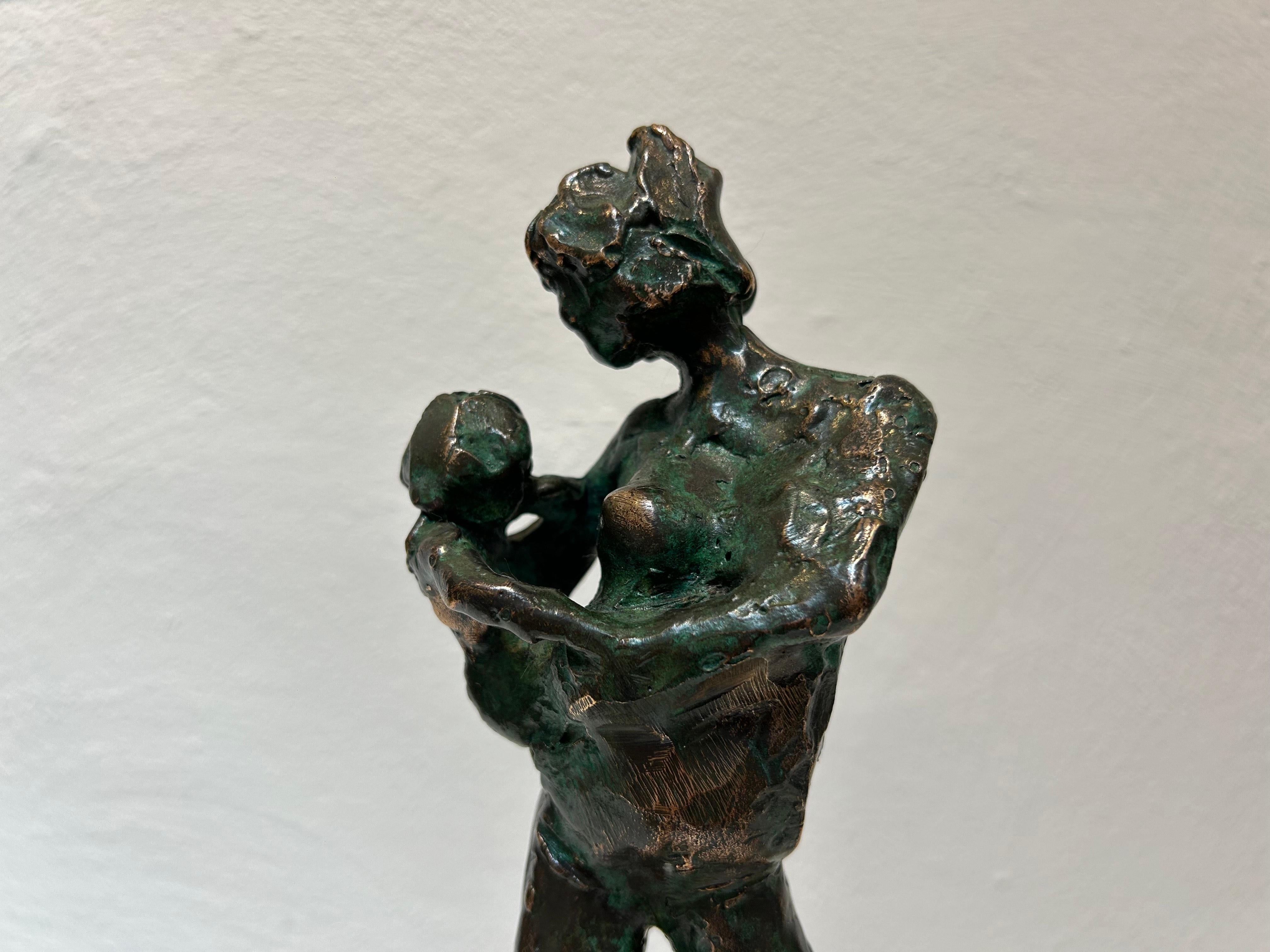 Heup-moeder Hip-Mother with Child nudo Figurativo Donna Scultura Contemporanea - Sculpture di Jits Bakker