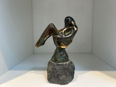 Moeder Studie 3 Mother Study 3 Bronze Contemporary Figurative Sculpture In Stock