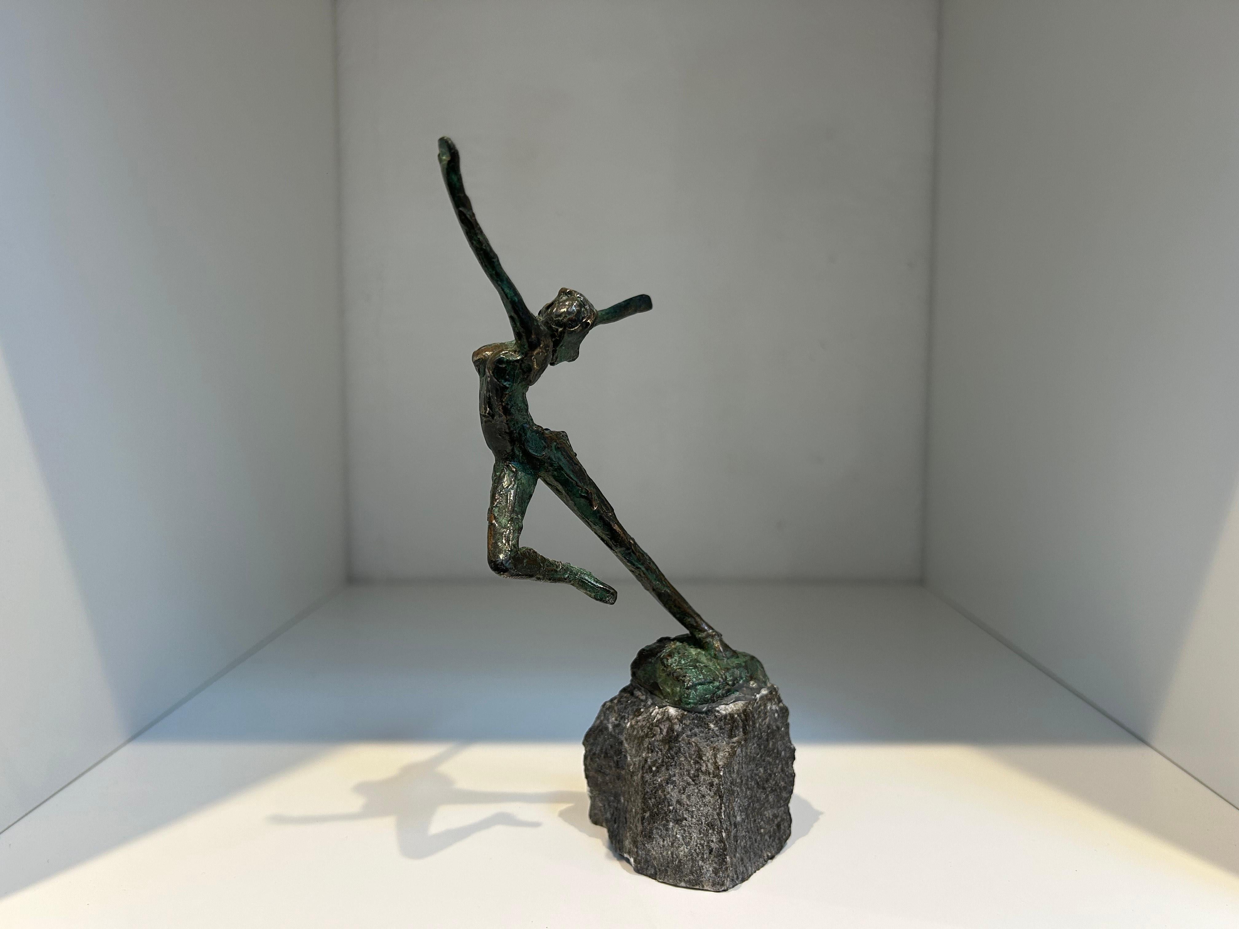 Olympiade Danseres Bailarina Olímpica Bronce Escultura Figurativa Mujer Cuerpo Desnudo - Sculpture Contemporáneo de Jits Bakker