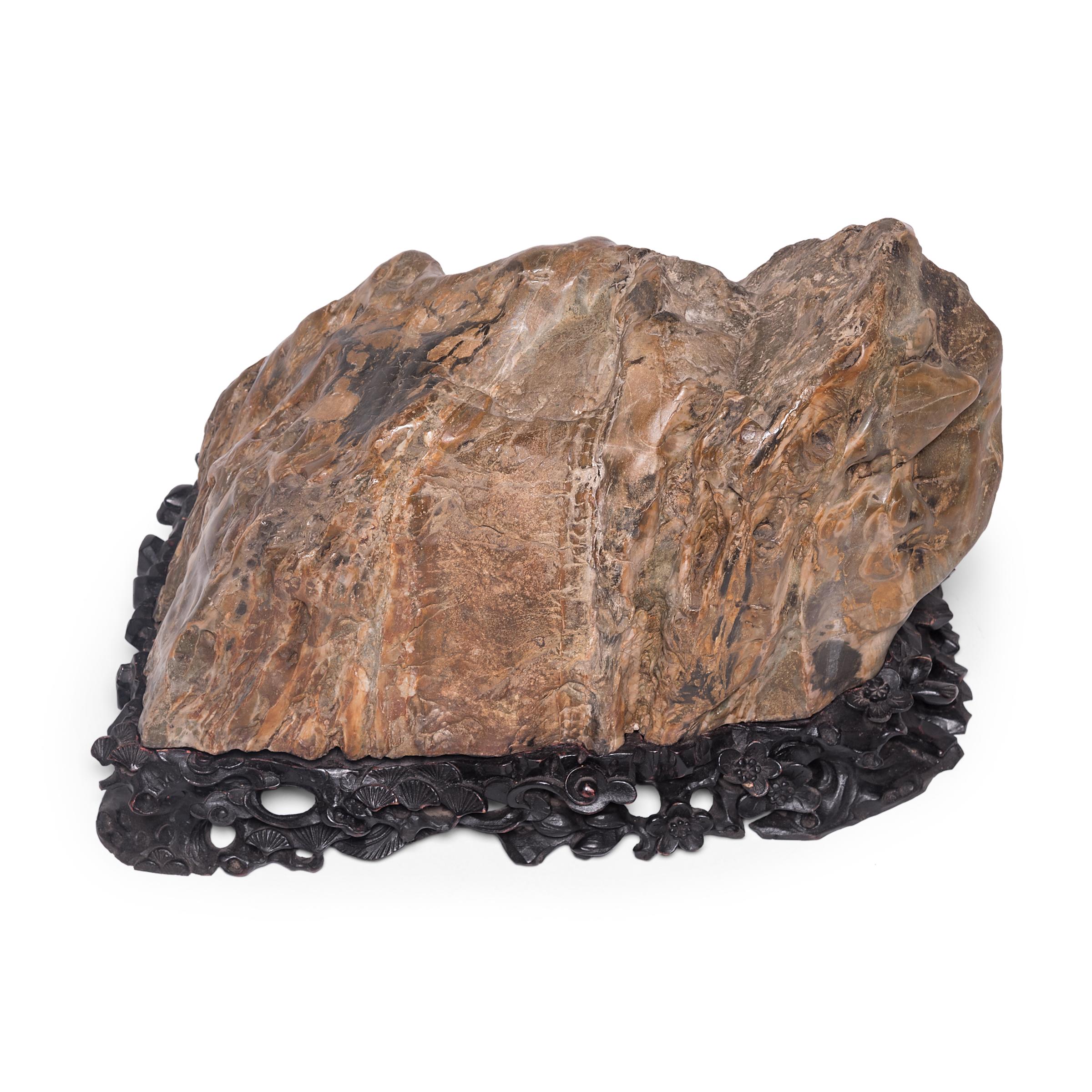 Hand-Carved Jiulongbi Mountain Meditation Stone For Sale