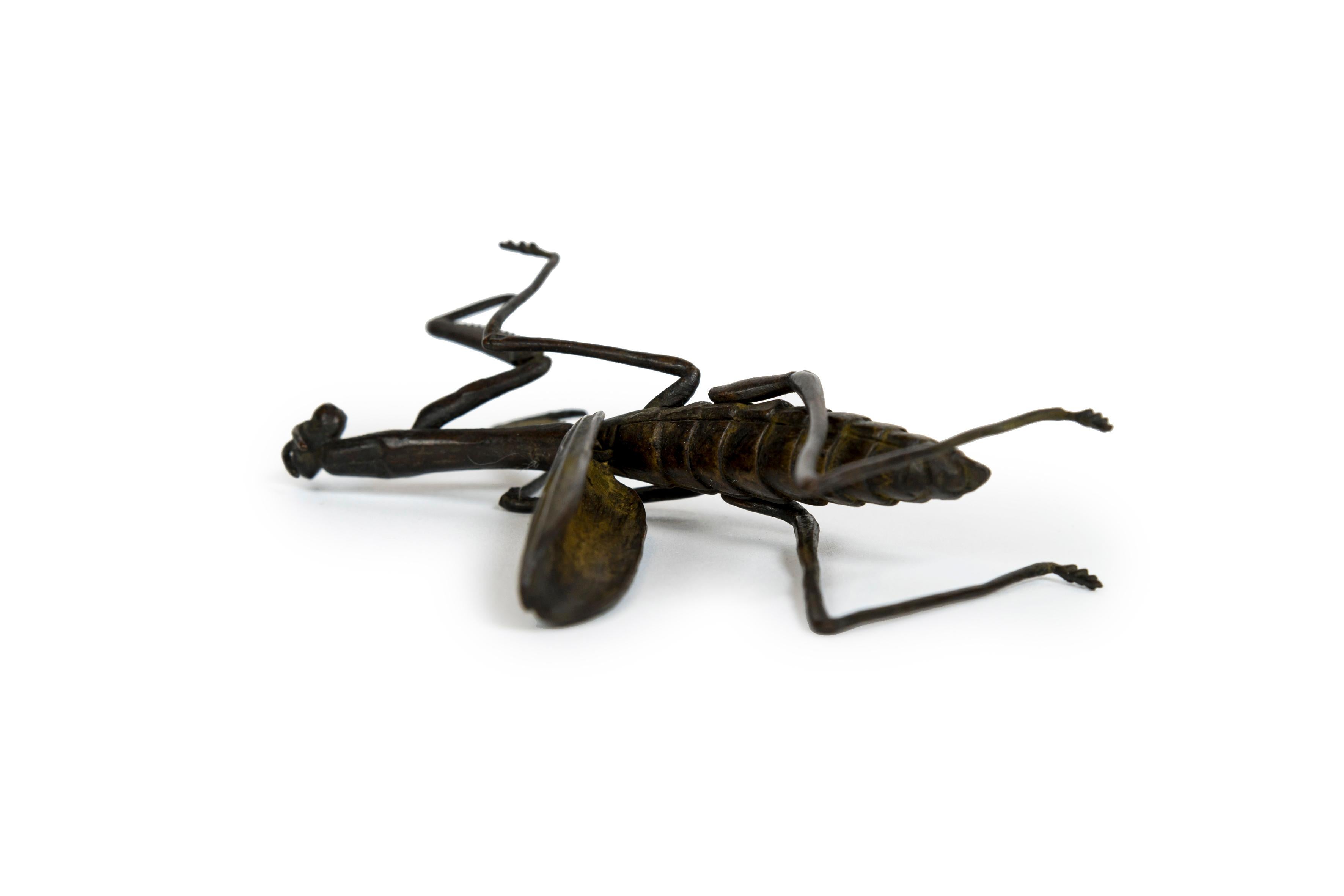 19th Century Jizai okimono bronze sculpture of an articulated praying mantis For Sale