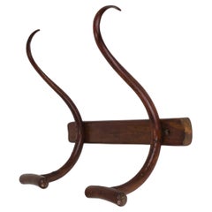 J&J Kohn 1900s Art Nouveau Secessionist Bentwood Wall Coat Rack, Vienna, Austria