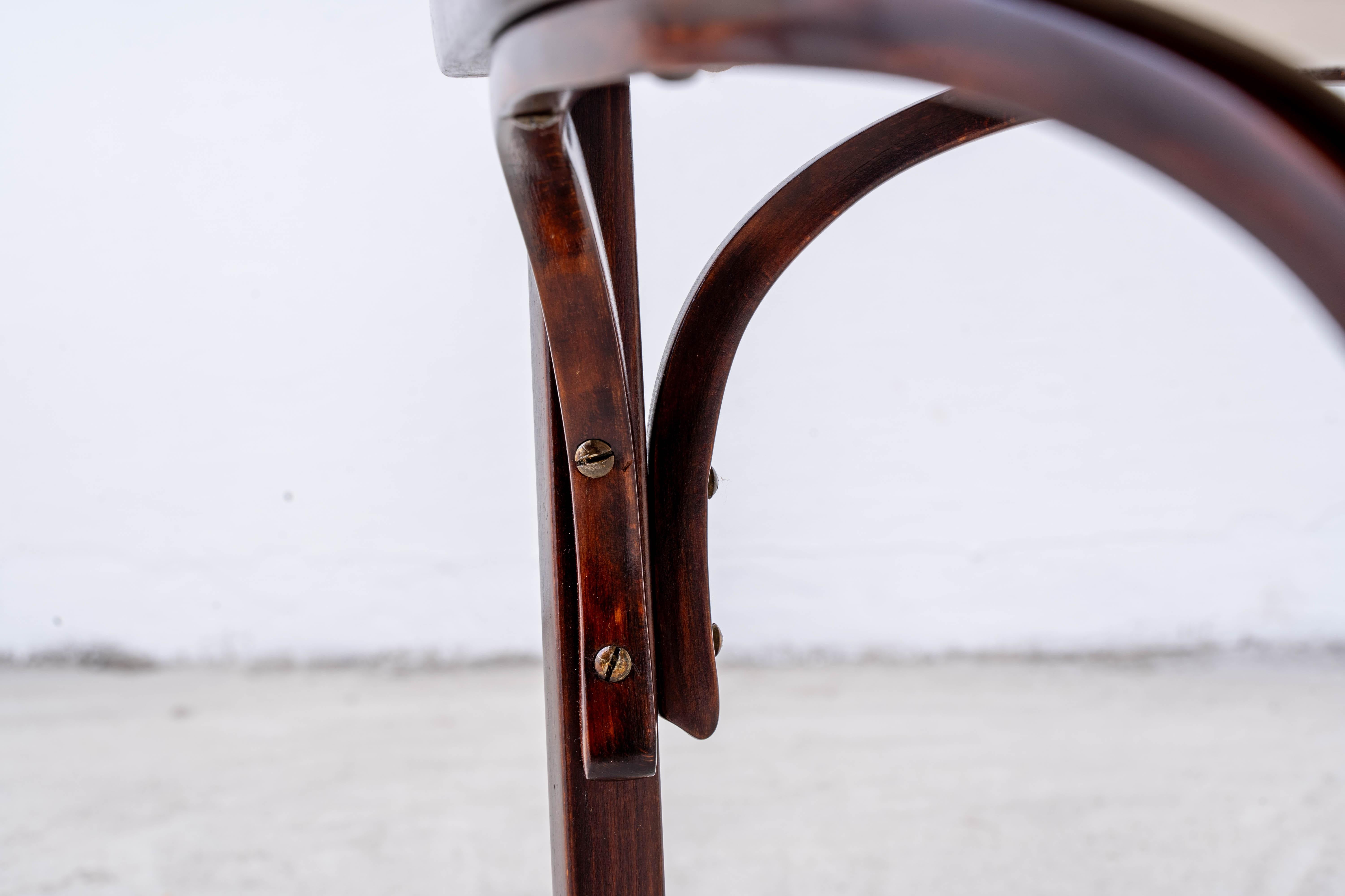 J.&J. Kohn - Gustav Siegel - Armchair (2) - No. 715 - Beech, Brass, Leather 12