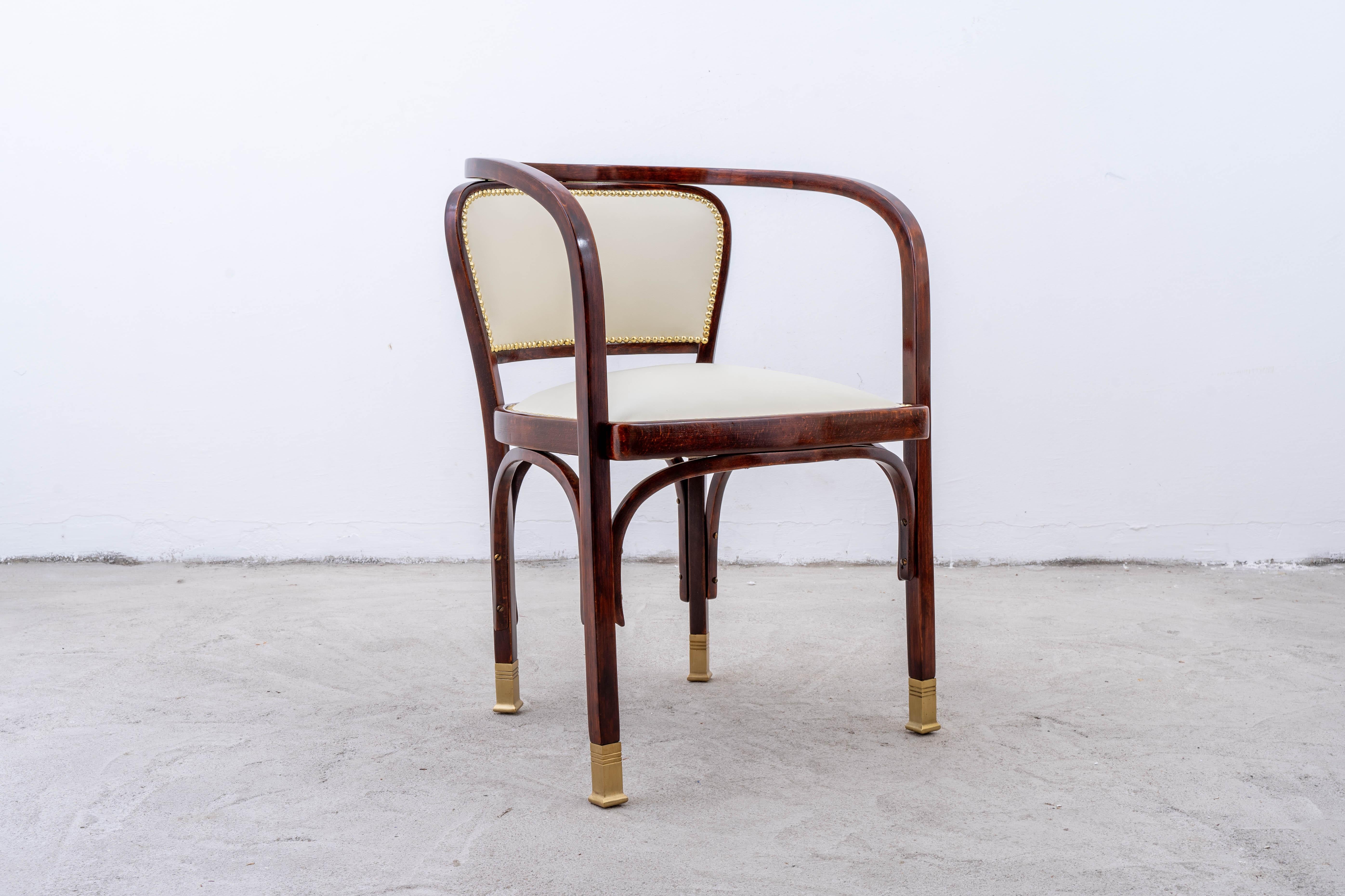 J.&J. Kohn - Gustav Siegel - Armchair (2) - No. 715
Austria, Jugendstil - Circa 1900-1910
Materials: Beechwood, Leather, Brass

These exceptional armchairs, designed by Gustav Siegel and crafted by J.&J. Kohn, epitomize the elegance of Austrian