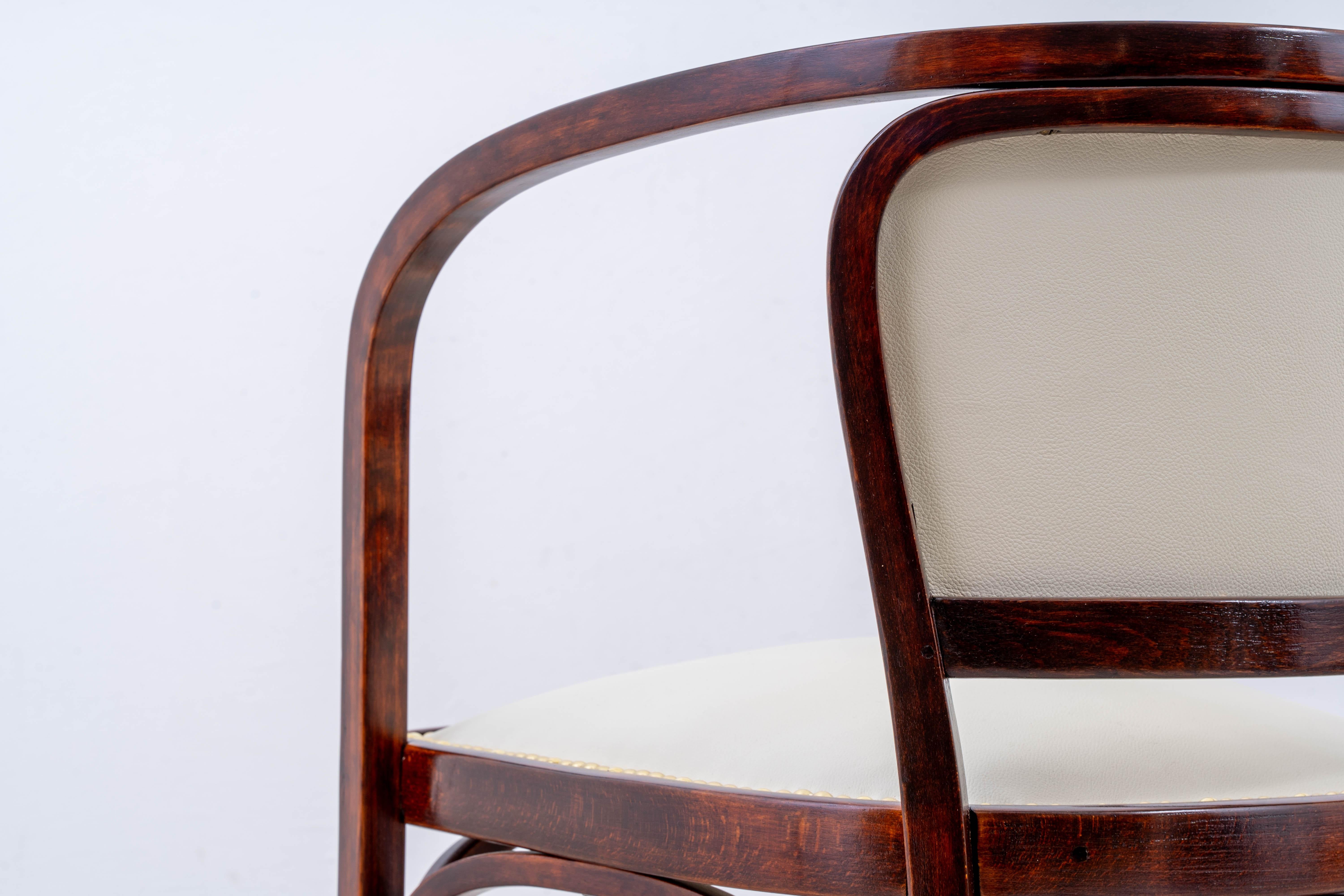 J.&J. Kohn - Gustav Siegel - Armchair (2) - No. 715 - Beech, Brass, Leather In Good Condition In Budapest, HU