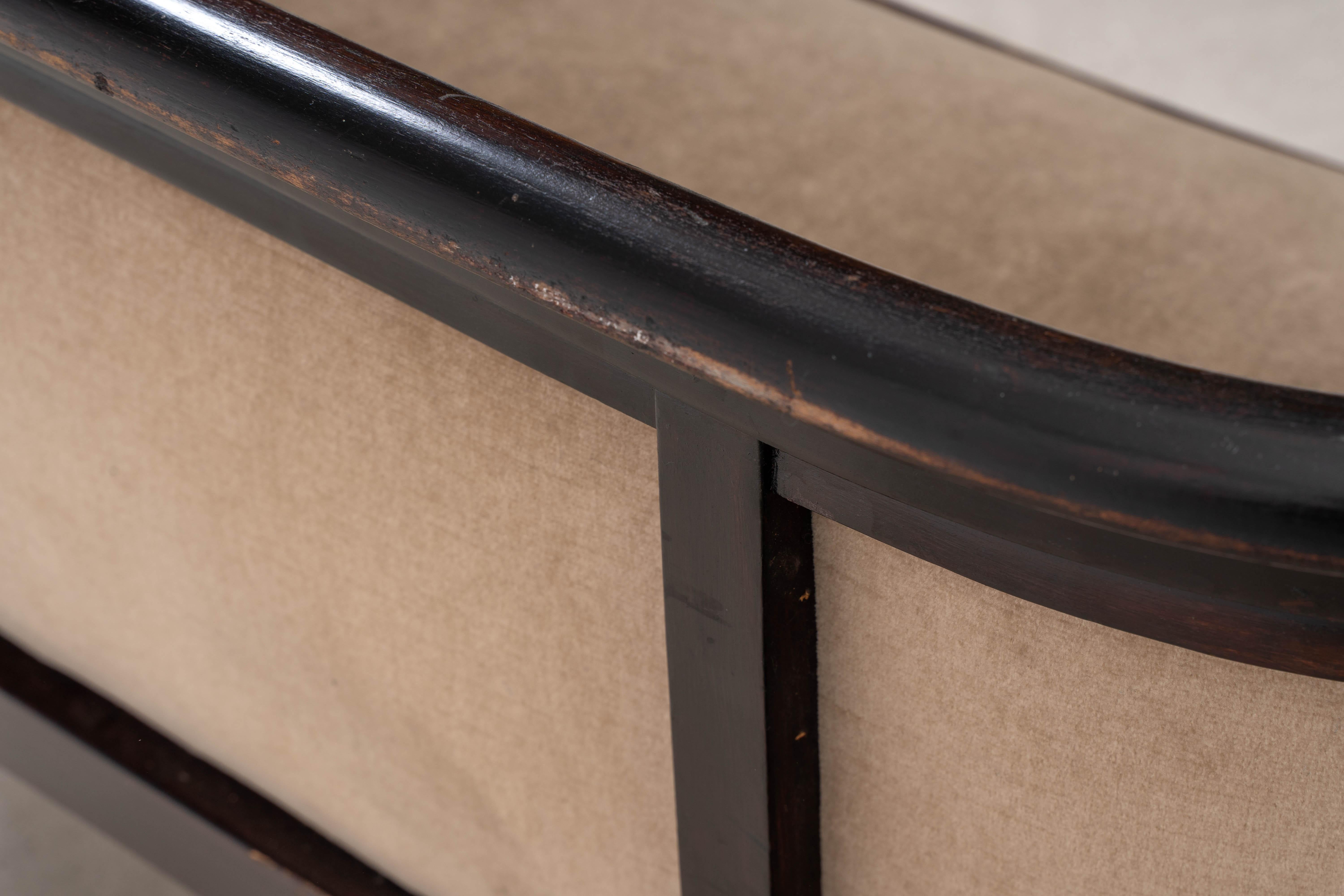 J.&J. Kohn - Josef Hoffmann - Seating group (3) - Fledermaus - Beech For Sale 3