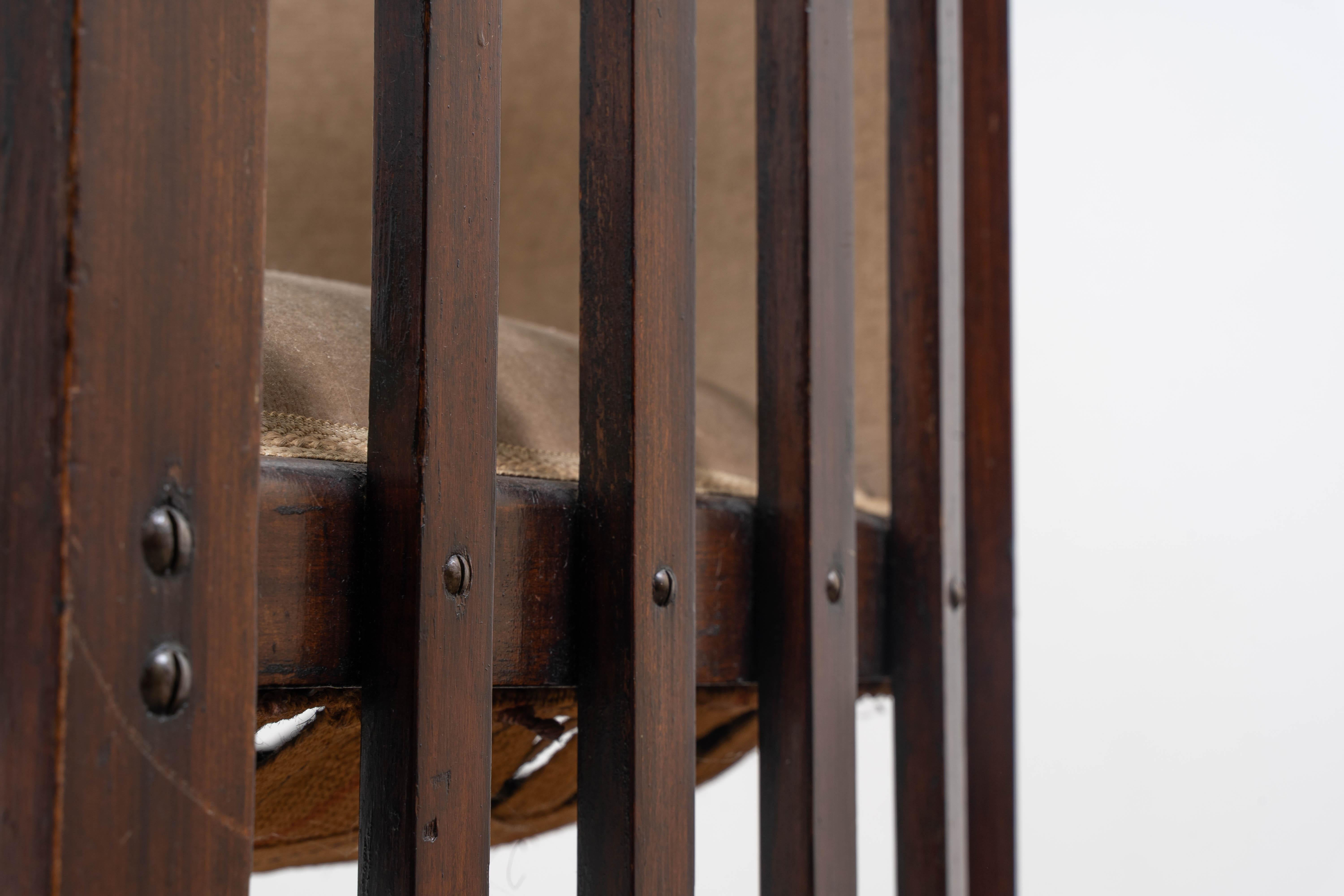 J.&J. Kohn - Josef Hoffmann - Seating group (3) - Fledermaus - Beech For Sale 5