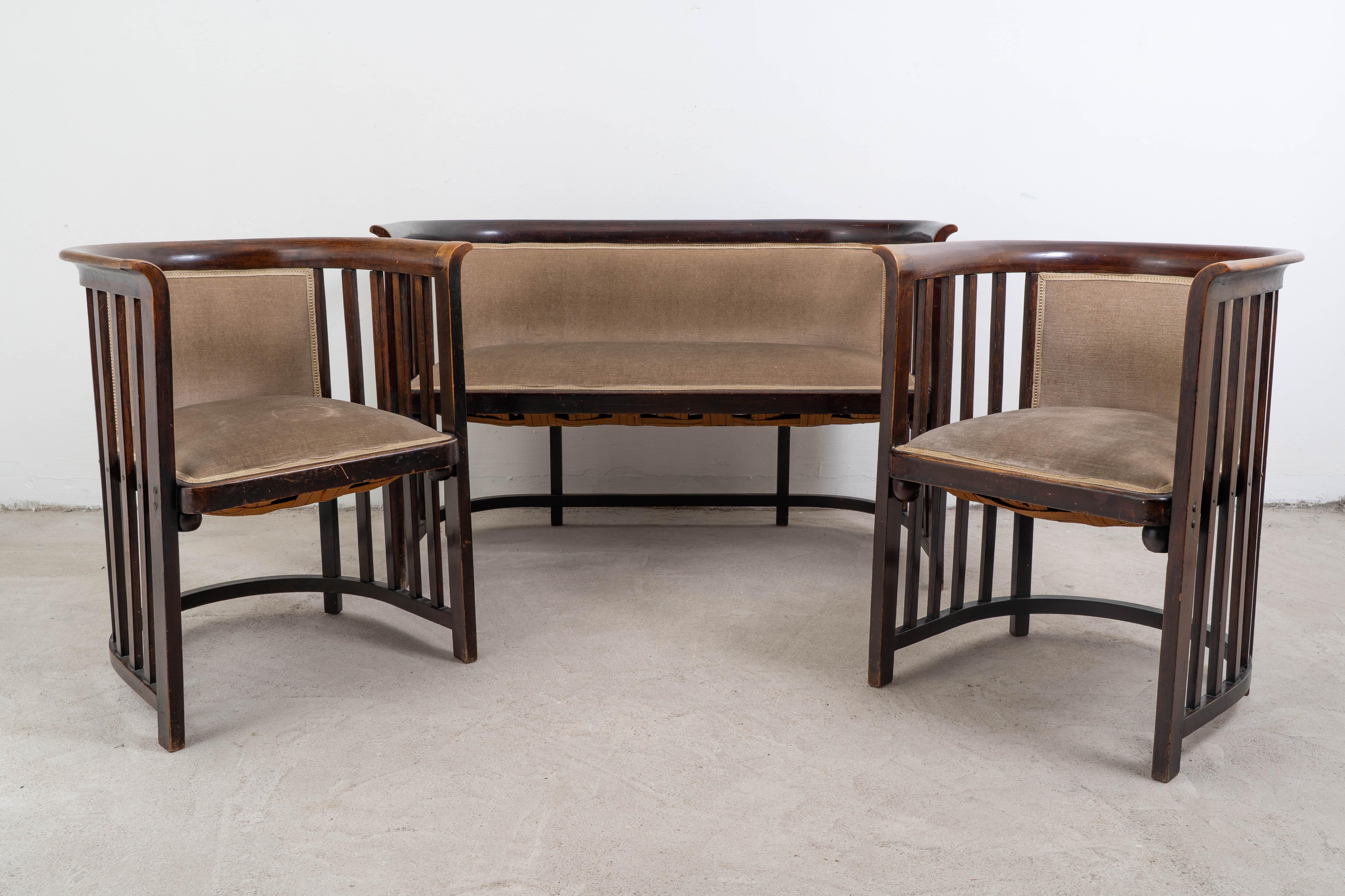 J.&J. Kohn – Josef Hoffmann – Seating Group (3) – “Fledermaus” – Beech & Fabric Upholstery – Austria, Jugendstil, 1900–1910

CUSTOMIZATION AVAILABLE:
THIS PIECE CAN BE TAILORED TO YOUR SPECIFICATIONS. OPTIONS INCLUDE CUSTOM LEATHER UPHOLSTERY, WOOD