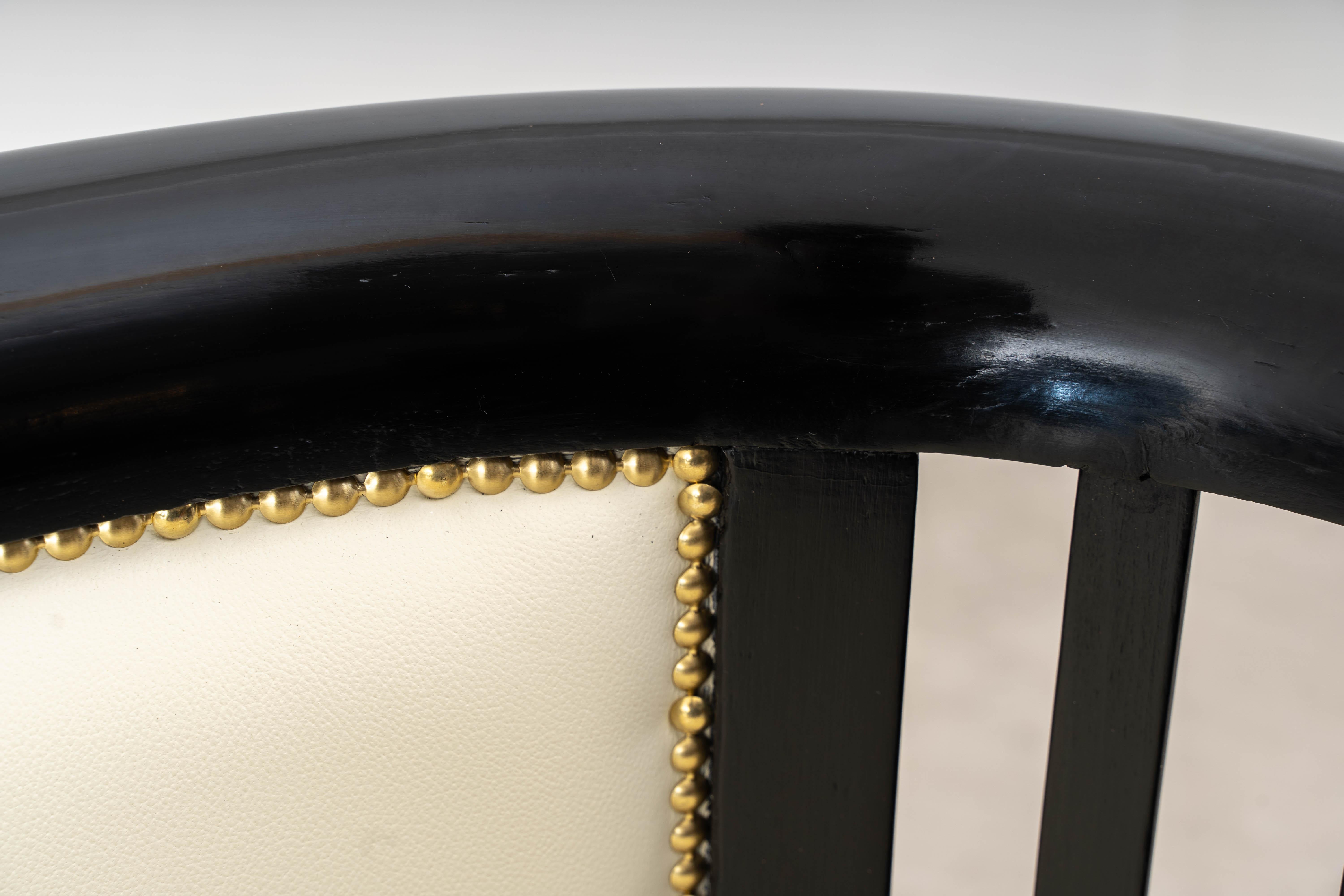 J.&J. Kohn - Josef Hoffmann - Seating group (3) - Fledermaus - Beech, Leather 5