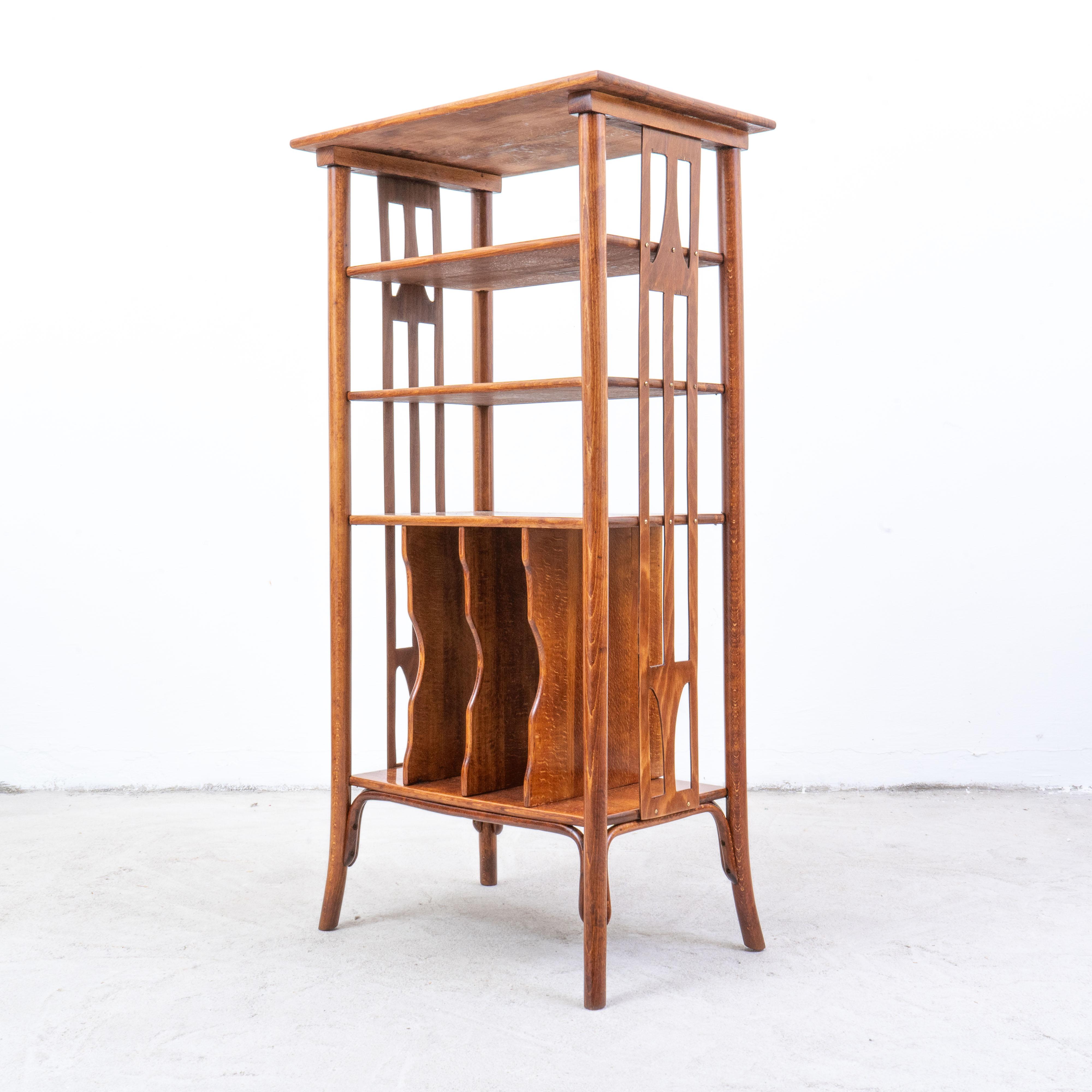 J.&J. Kohn - Koloman Moser - Stand - Beech en Bueno estado para la venta en Budapest, HU