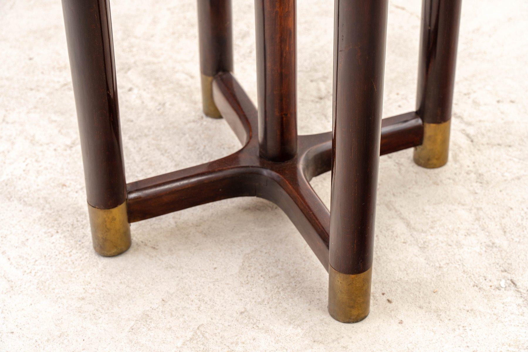J.&J. Kohn - Side table - Nr. 720 - Beech For Sale 1