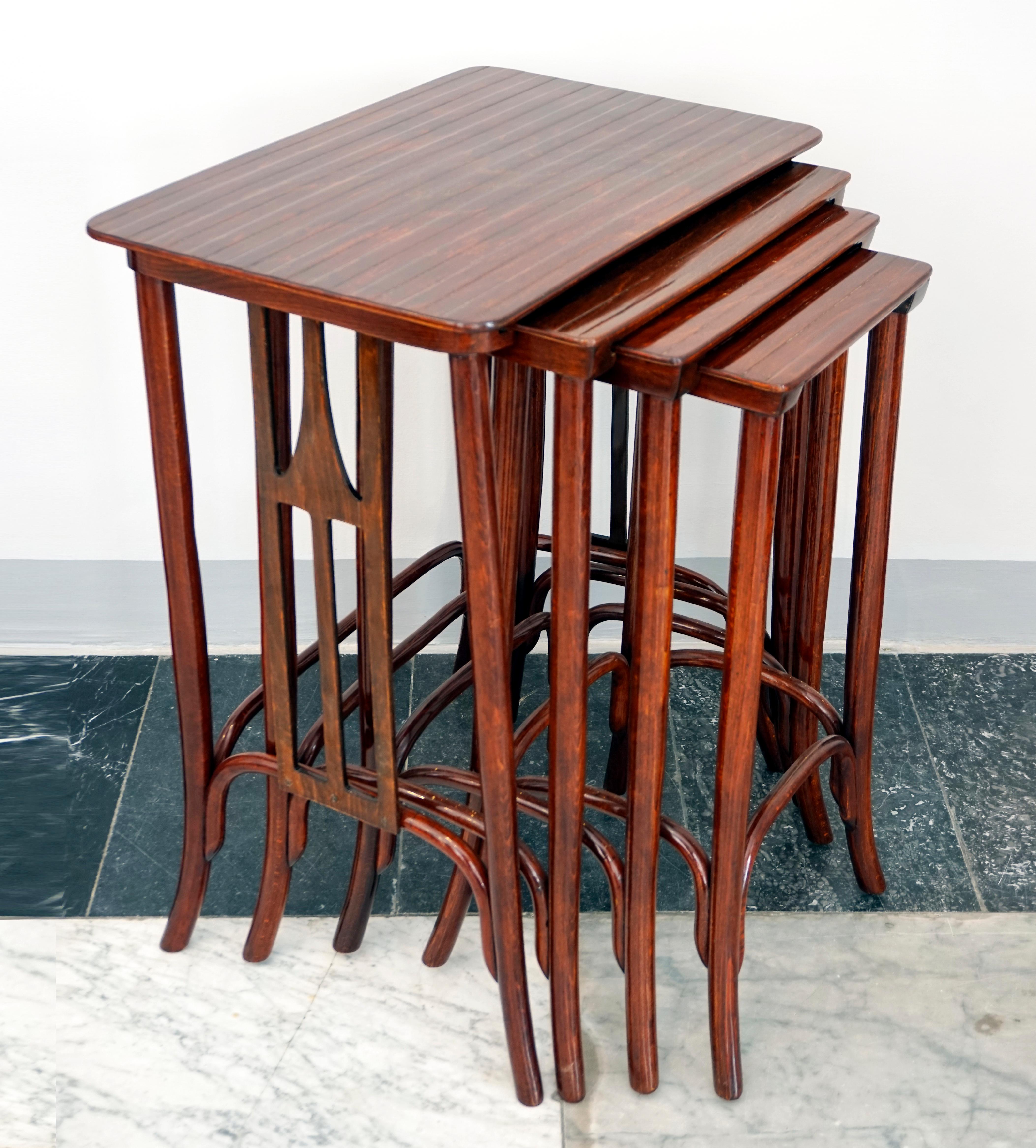 Austrian J.&J. Kohn Vienna Art Nouveau Set of Nesting Tea Tables, Mahogany Stained