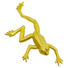 JJ signed vintage gold tone modernist frog figural designer brooch
