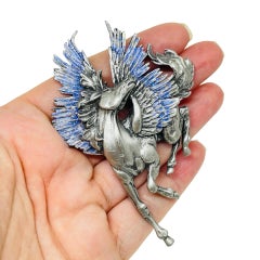JJ signed vintage silver tone horse designer brooch