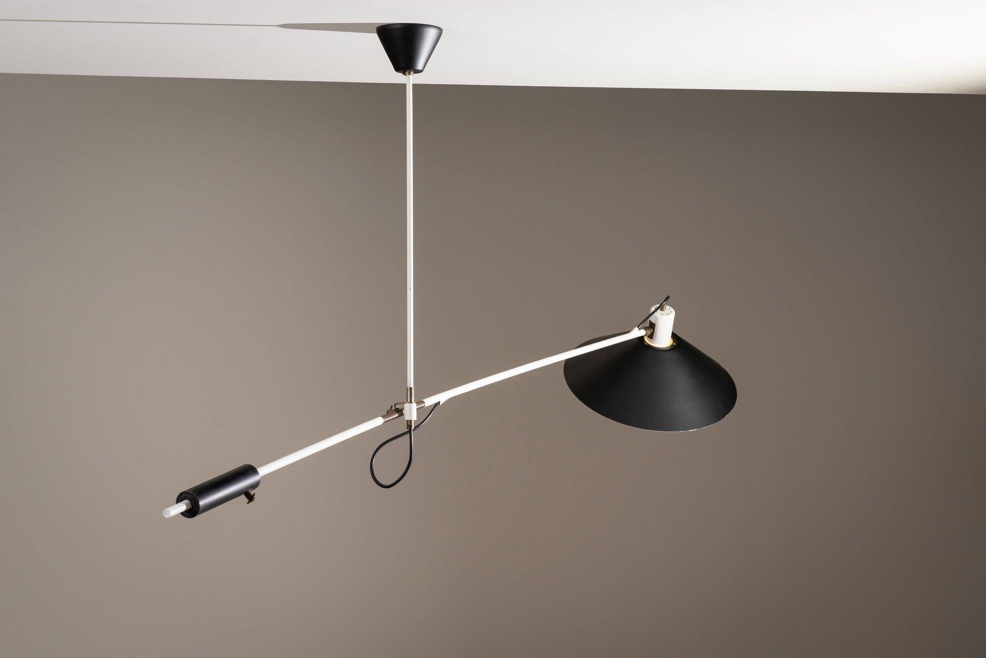 JJM Hoogervorst counter balance ceiling lamp Anvia the Netherlands 1957 In Good Condition For Sale In Etten-Leur, NL