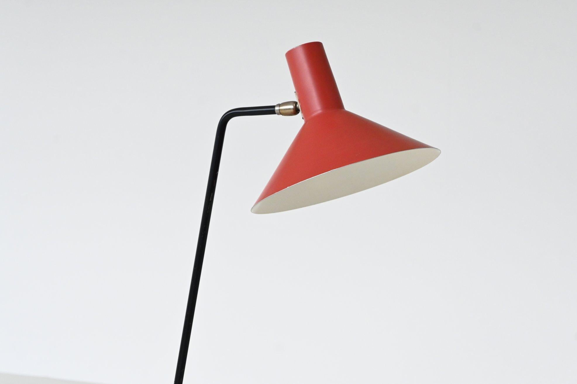 Lampadaire J.J.M. Hoogervorst modèle 8025 Anvia Pays-Bas 1957 en vente 3