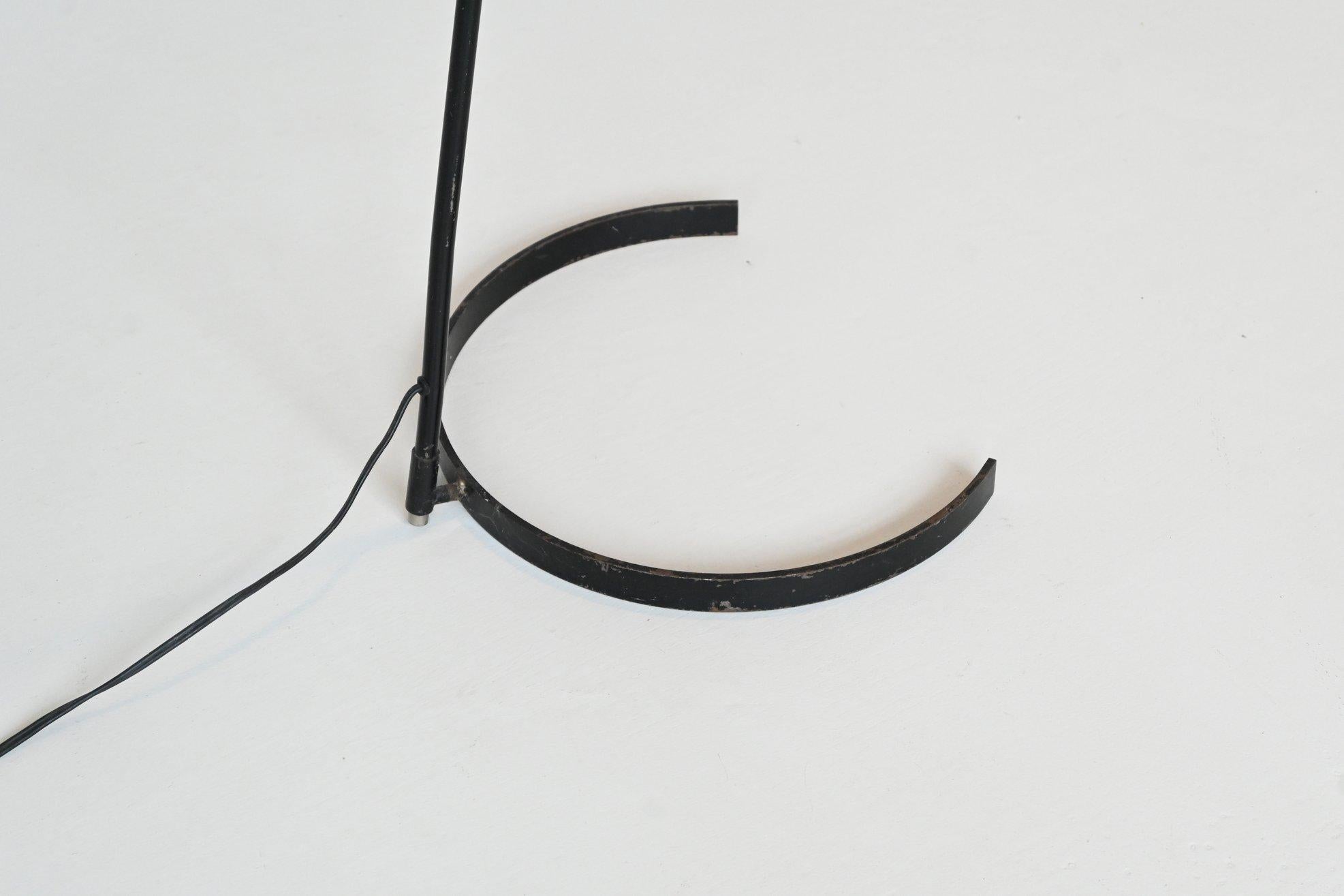 Lampadaire J.J.M. Hoogervorst modèle 8025 Anvia Pays-Bas 1957 en vente 6