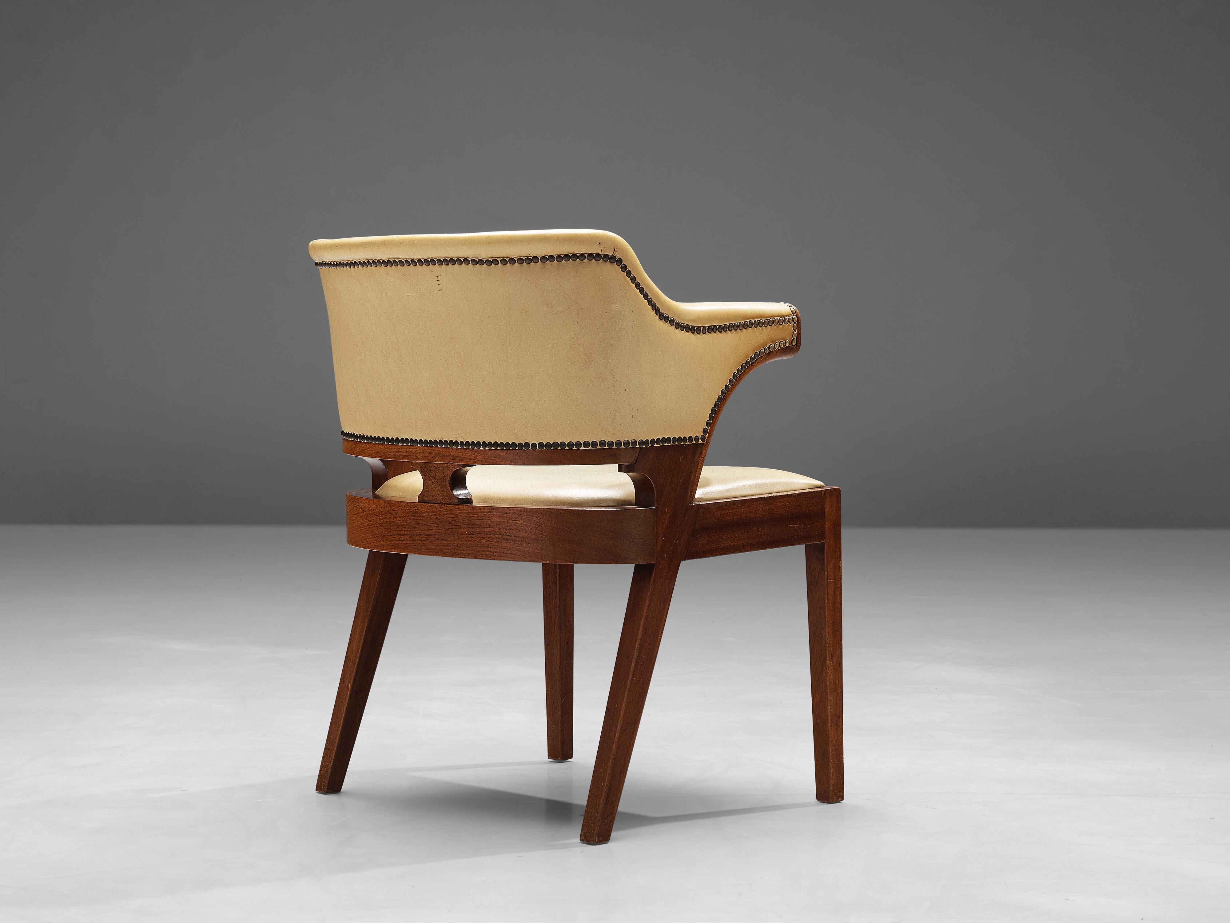 Mid-20th Century J.J.P. Oud for C.H. Eckhart Armchair in Leather and Mahogany For Sale