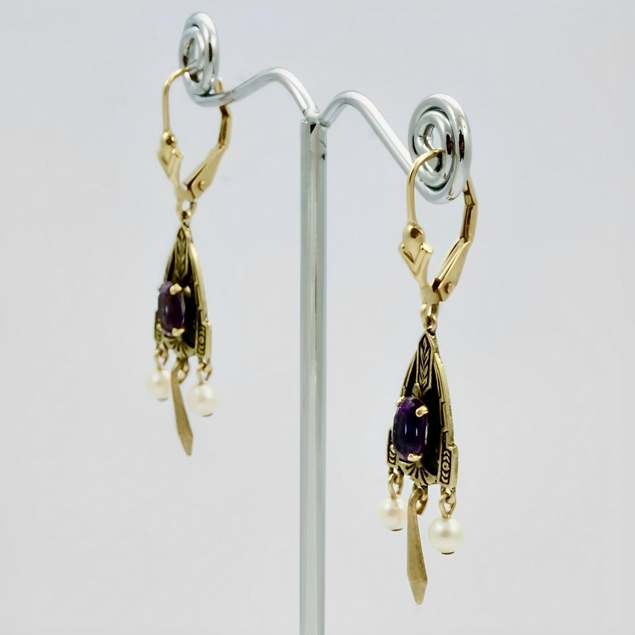 JJT 14K Gold Cultured Pearl and Purple Stone Leverback Earrings In Good Condition For Sale In London, GB