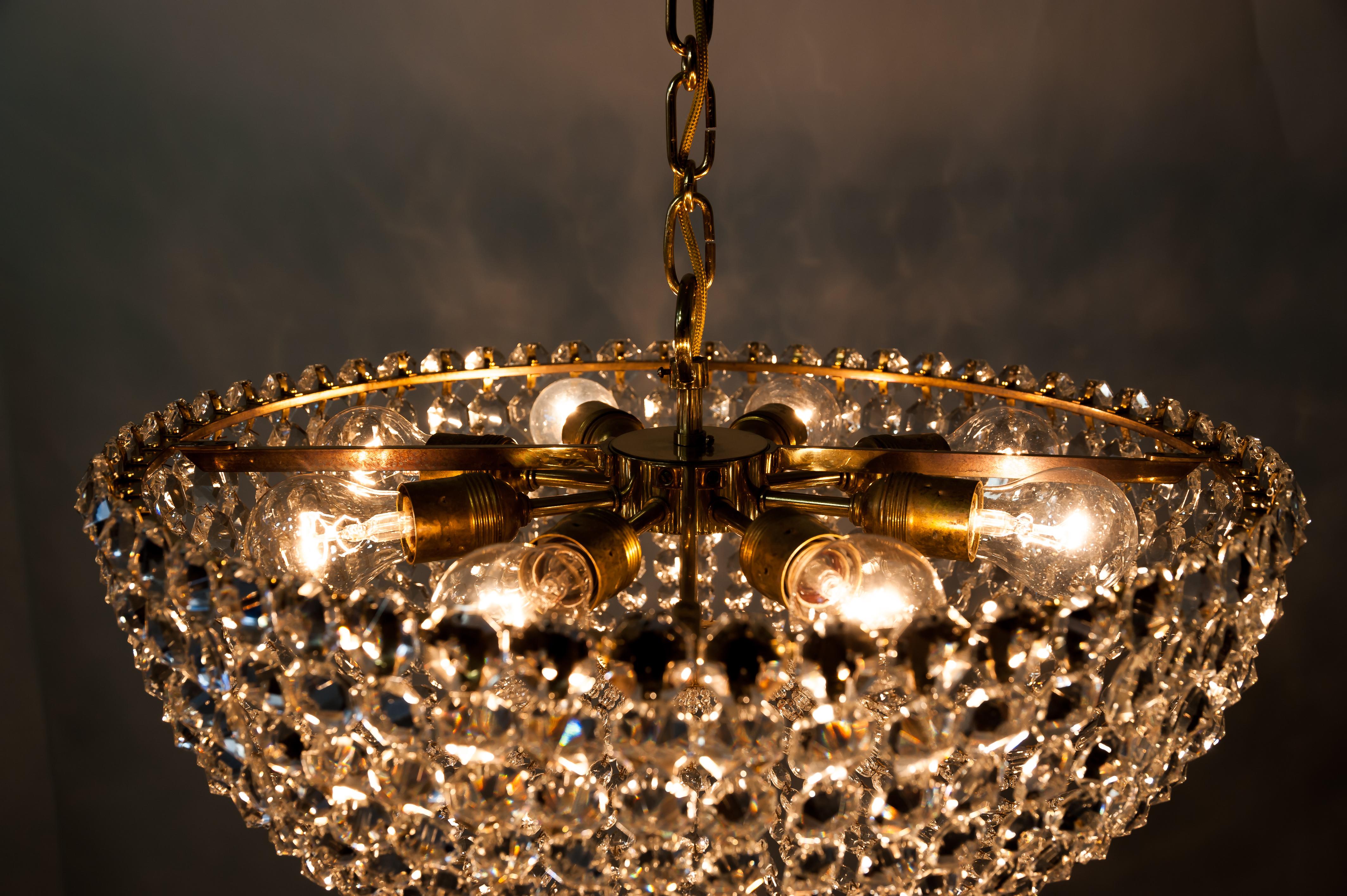 J.L Lobmeyr chandelier around 1950s ( Signed ) 8
