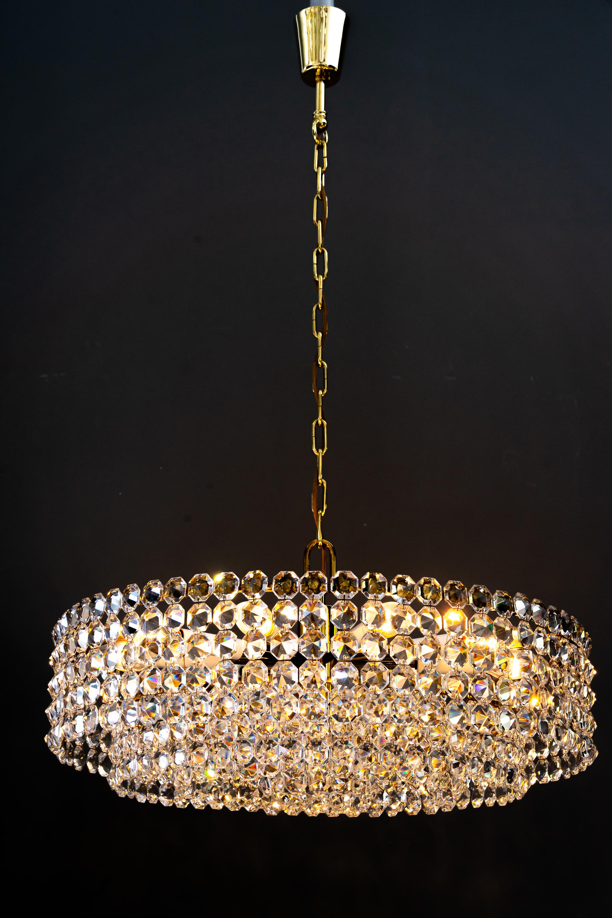 J.L. Lobmeyr crystal chandelier vienna around 1950s ( signed ) For Sale 6