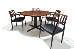 JL Moller ensemble de quatre (4) chaises de salle à manger rondes en bois de rose