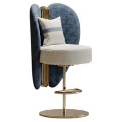 Tabouret de bar Aurelia Velvet de JNK Miami, en bleu roi et crème