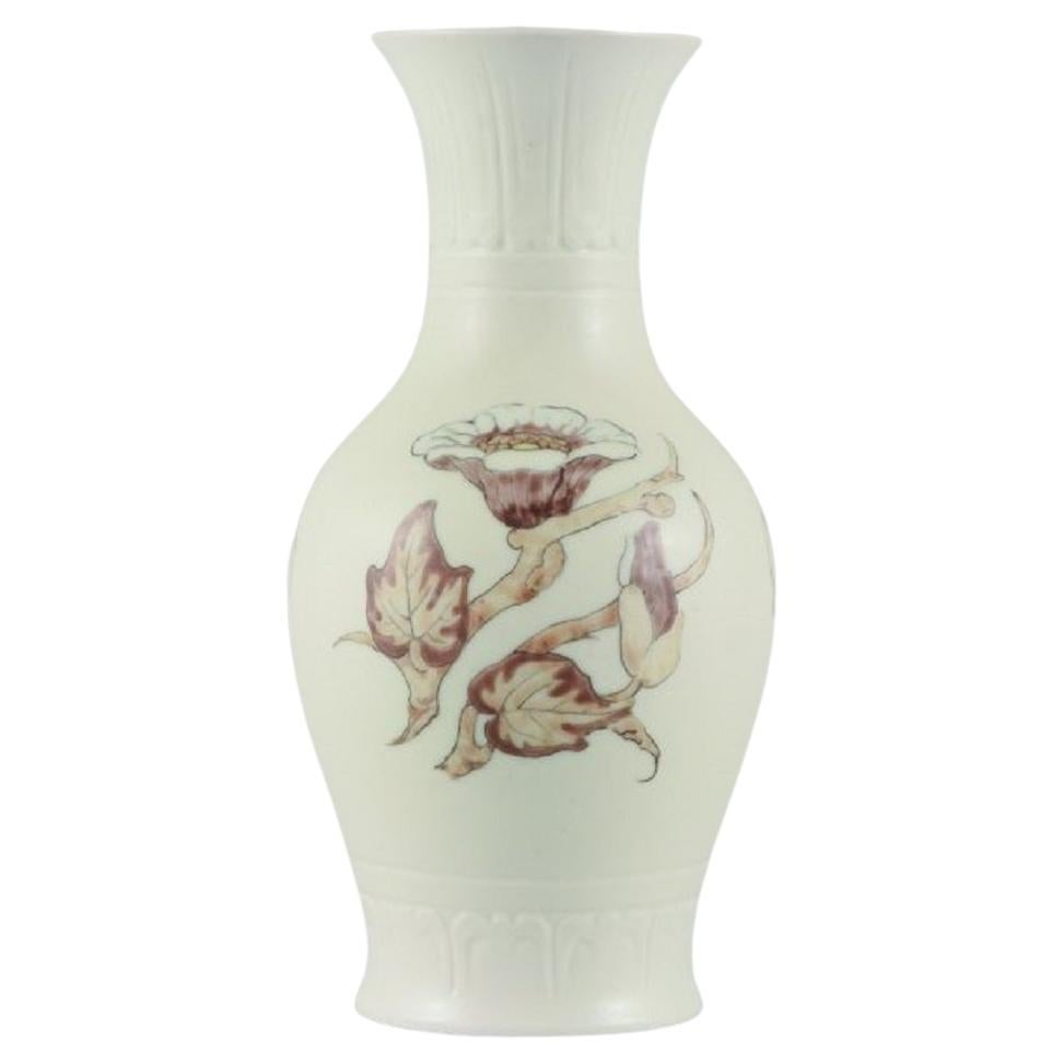 Jo Hahn Locher per Bing & Grøndahl, Vaso unico in stile Art Deco in vendita