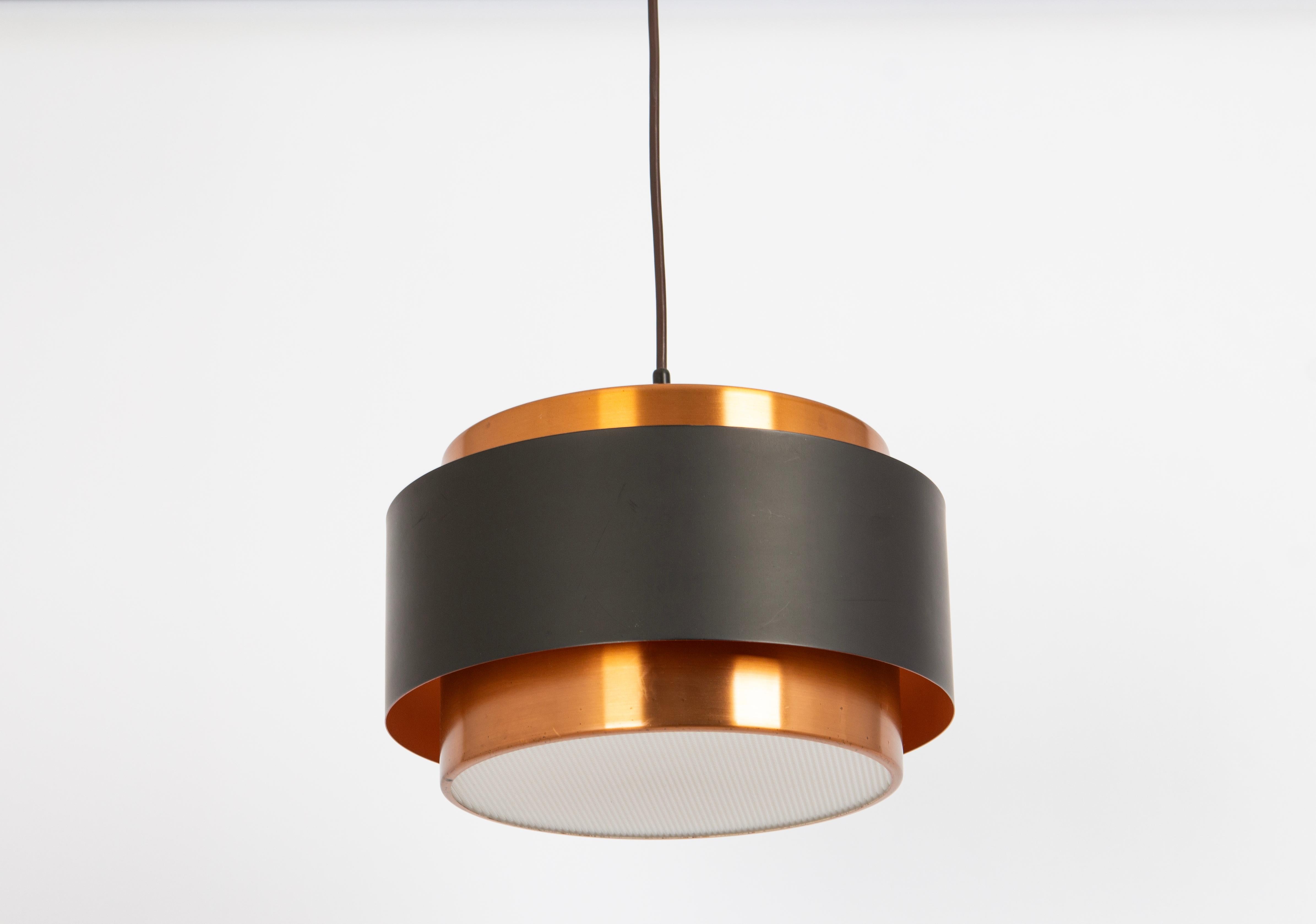 Mid-Century moderno Lampada a sospensione in rame di Jo Hammerborg - Juno -, per Fog and Morup, anni '60 in vendita