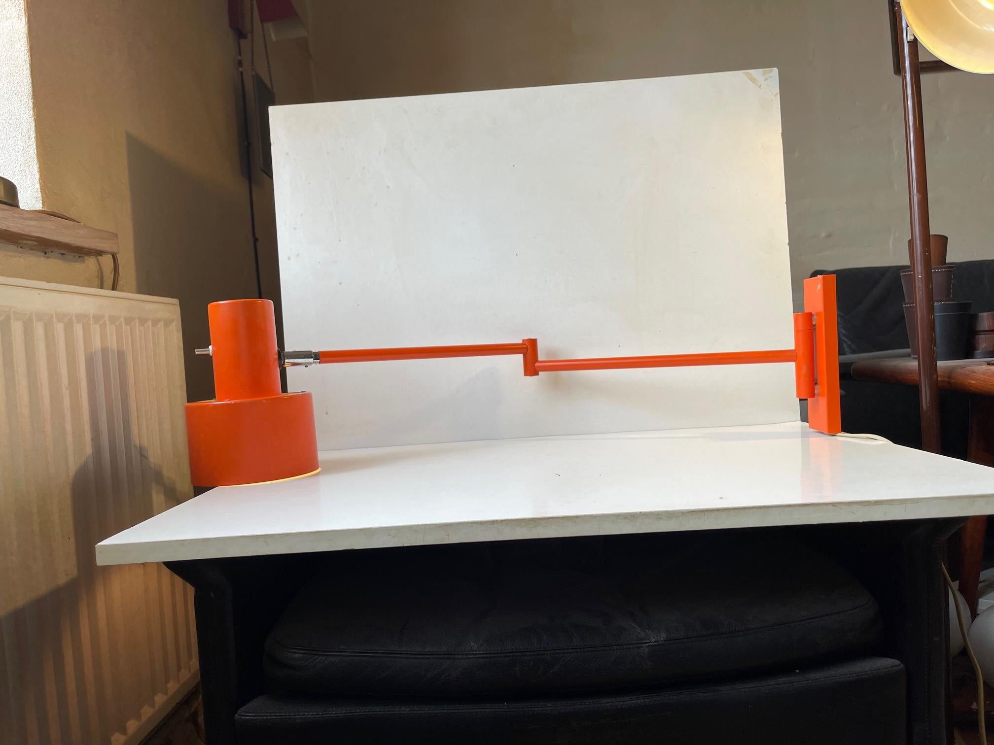 Jo Hammerborg Lámpara de Pared de Brazo Oscilante Skala Naranja para Fog & Mørup en venta 5