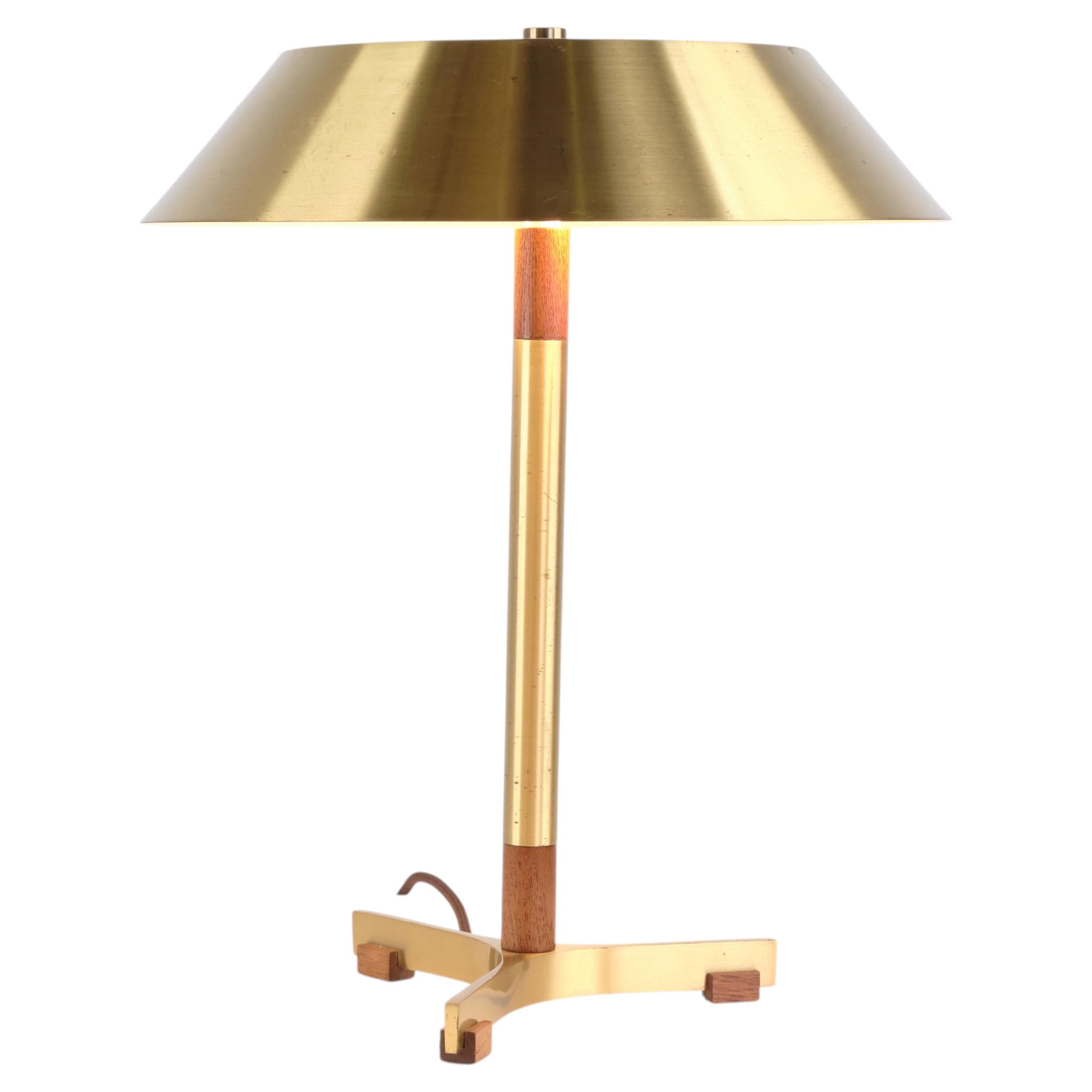 Jo Hammerborg „President“ Tischlampe aus Teakholz und Messing von Fog & Mørup, 1960er Jahre