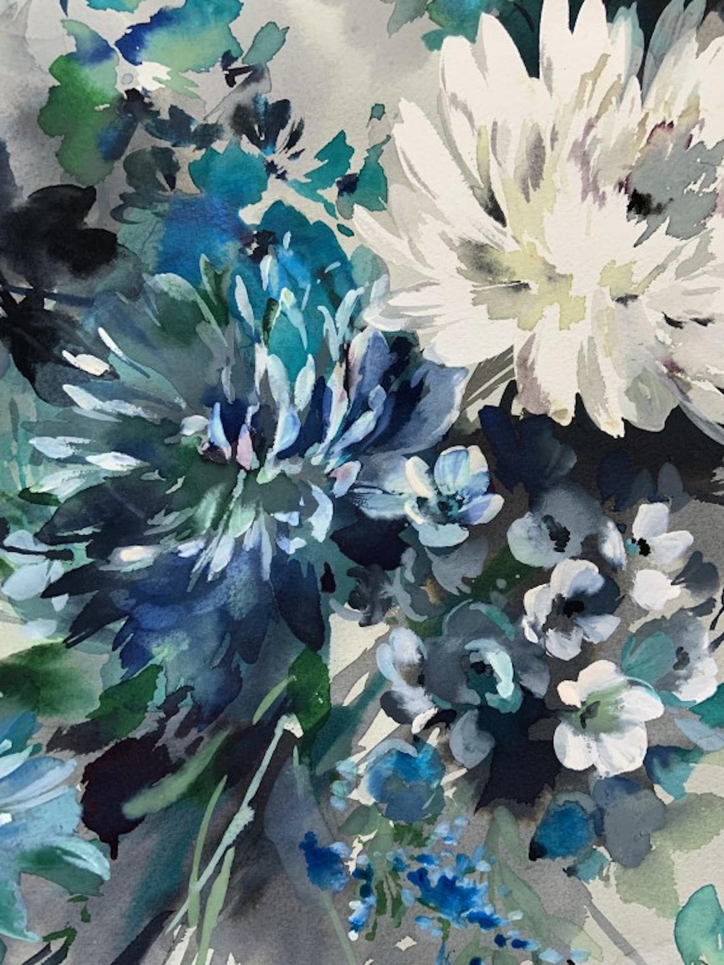 Jo Haran, Petalled Grey, Quadro floreale originale, Arte accessibile in vendita 2