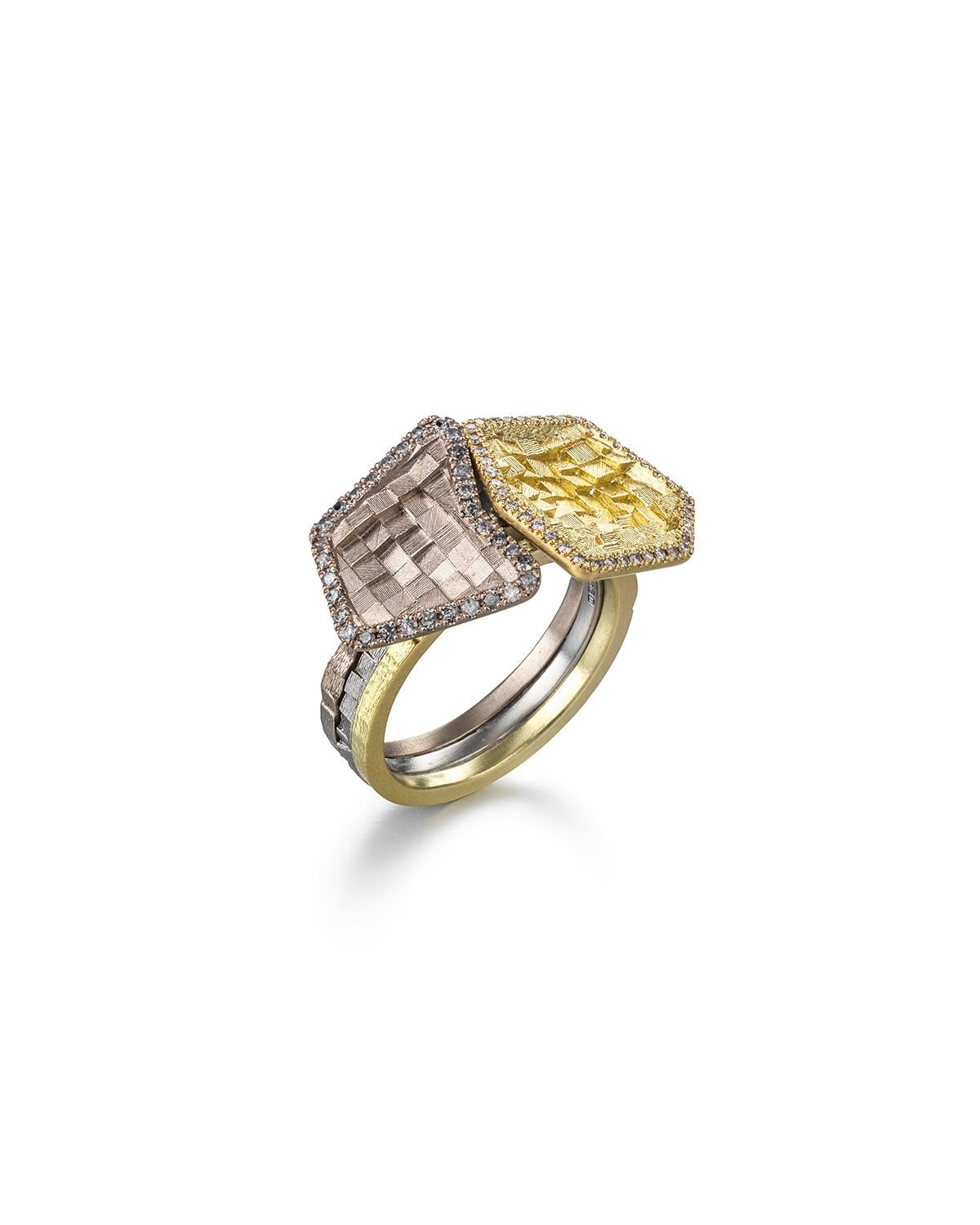 Reflektiver Stratus-Ring aus Gelbgold mit Brillanten und weißen Diamanten, Jo Hayes Ward (Zeitgenössisch) im Angebot