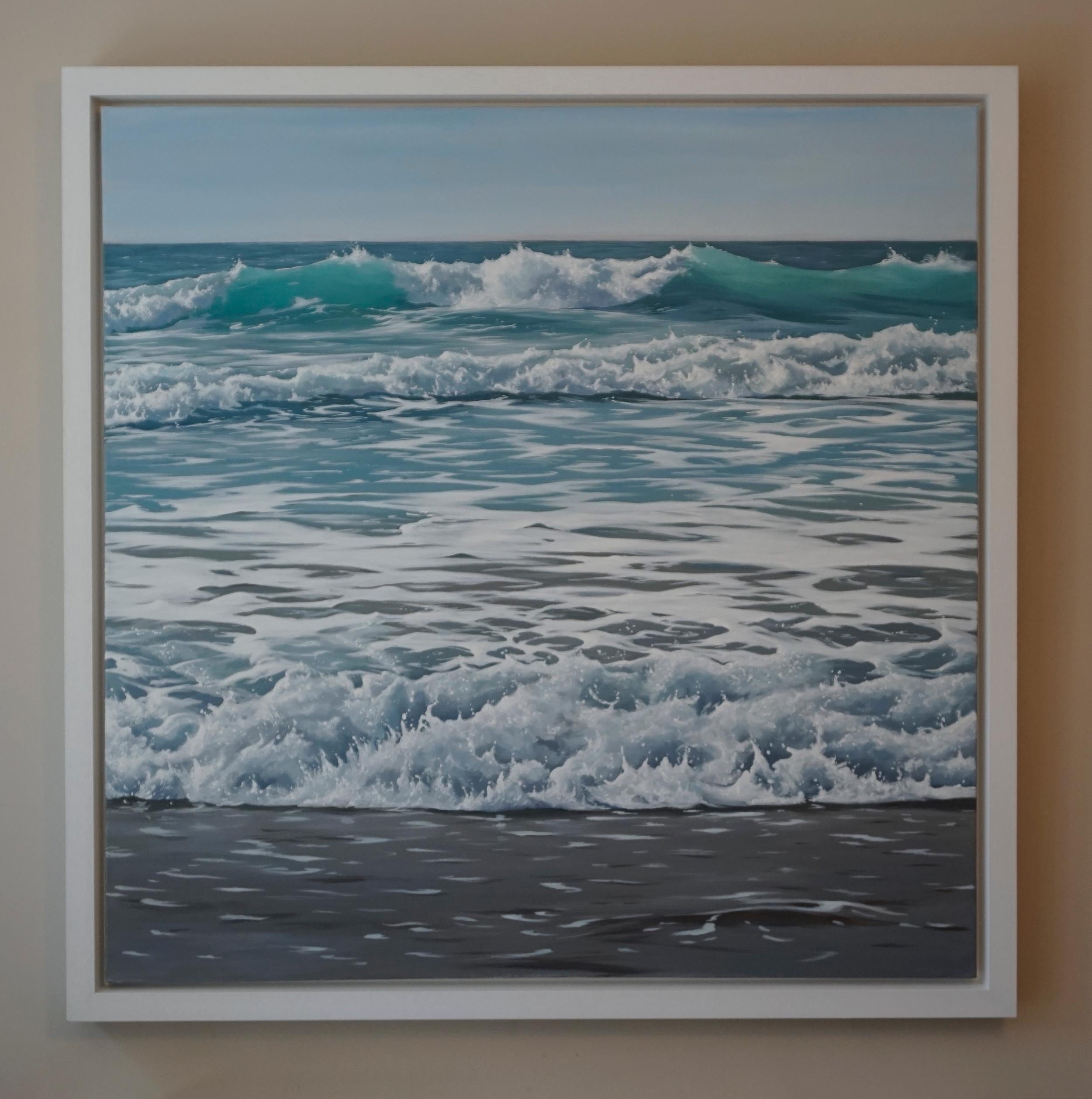 Breaking Waves Ozeankunst, zeitgenössisches realistisches Meereslandschaftsgemälde, Strandhauskunst (Fotorealismus), Painting, von Jo Quigley