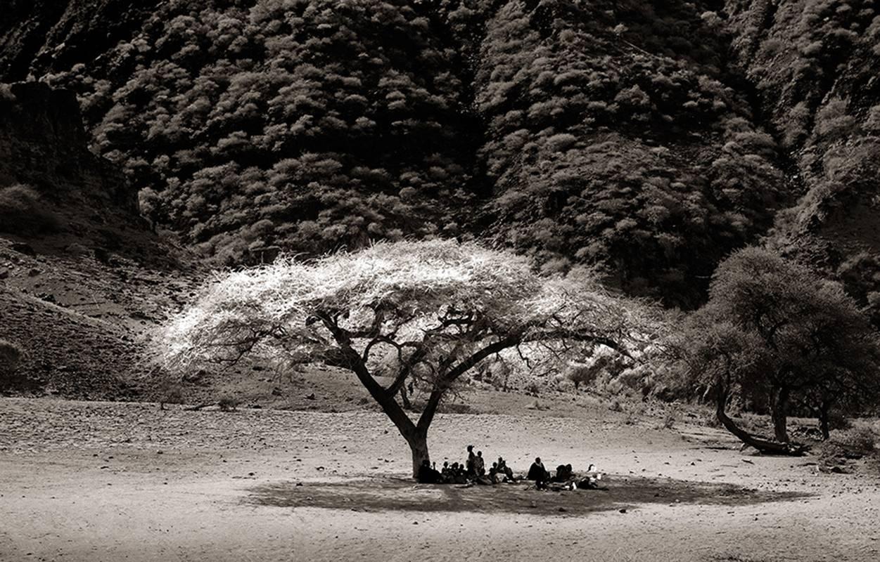 Joachim Schmeisser Black and White Photograph - Midday in Rift Valley, Tanzania, Family, b&w, Landscape