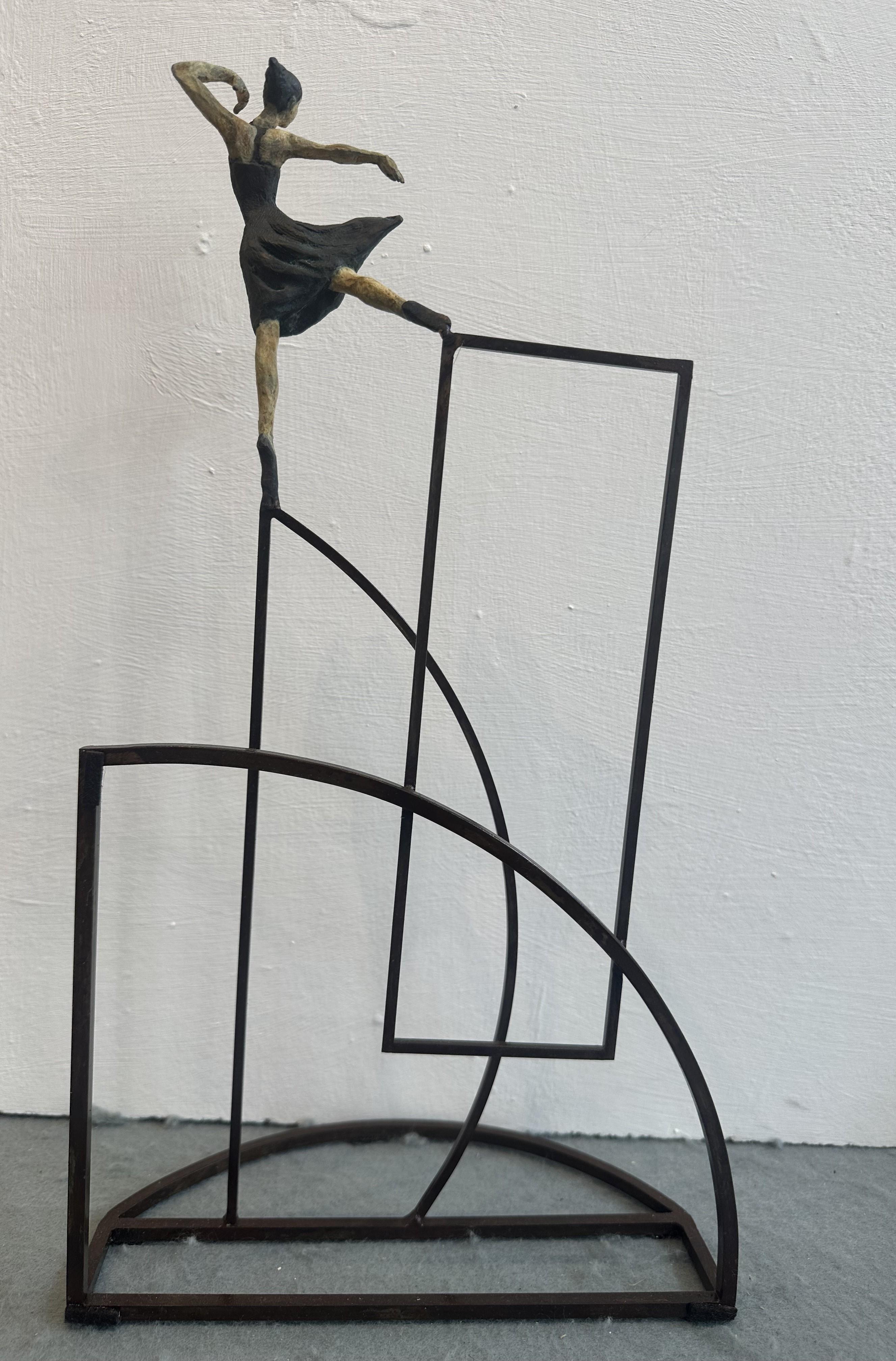 Questo esemplare fa parte di un'edizione limitata di 25 sculture dell'artista.

Joan Artigas Planas è nato nel 1960 a Vilassar de Dalt, Barcellona.

Nel 1985 si è laureato in Belle Arti all'Università di Barcellona.

Nel 1987 realizza il suo primo