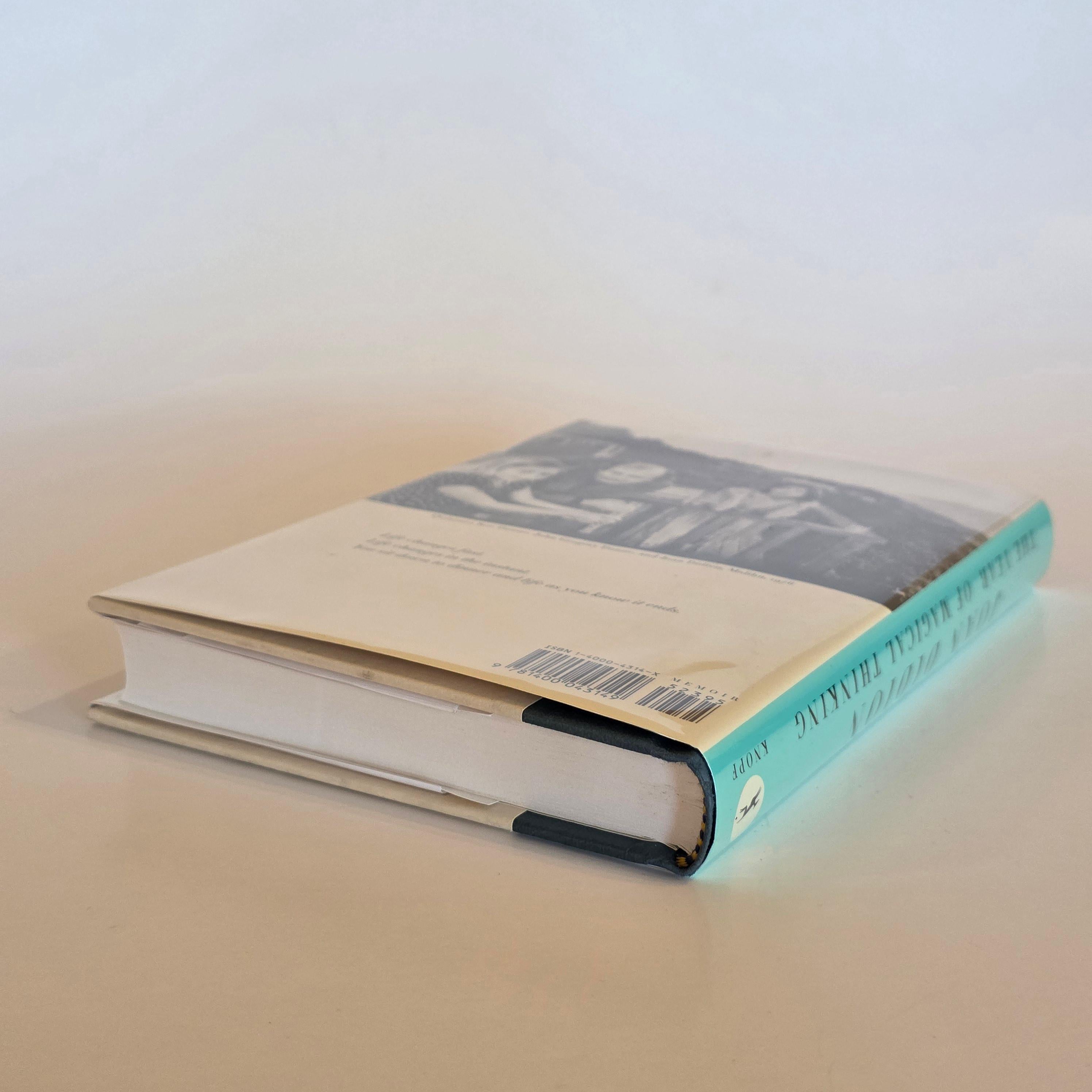 Joan Didion The Year of Magical Thinking Mint première édition, signée en vente 2