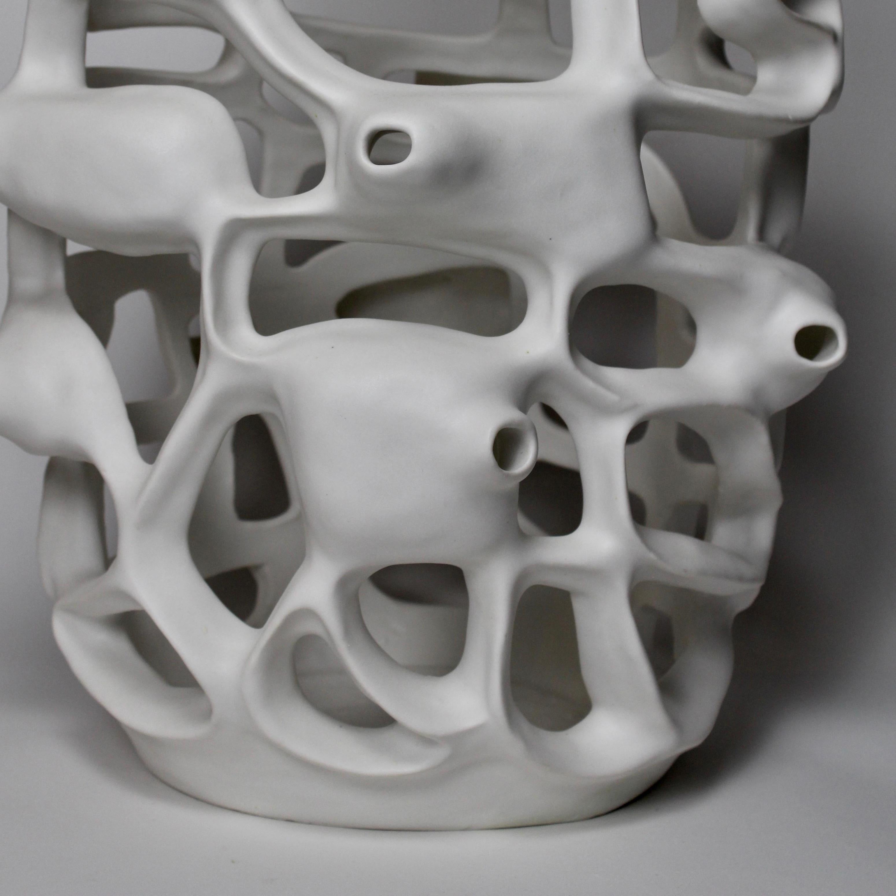 Untitled #3761 - Porcelain geometric white sculpture - Contemporary Sculpture by Joan Lurie
