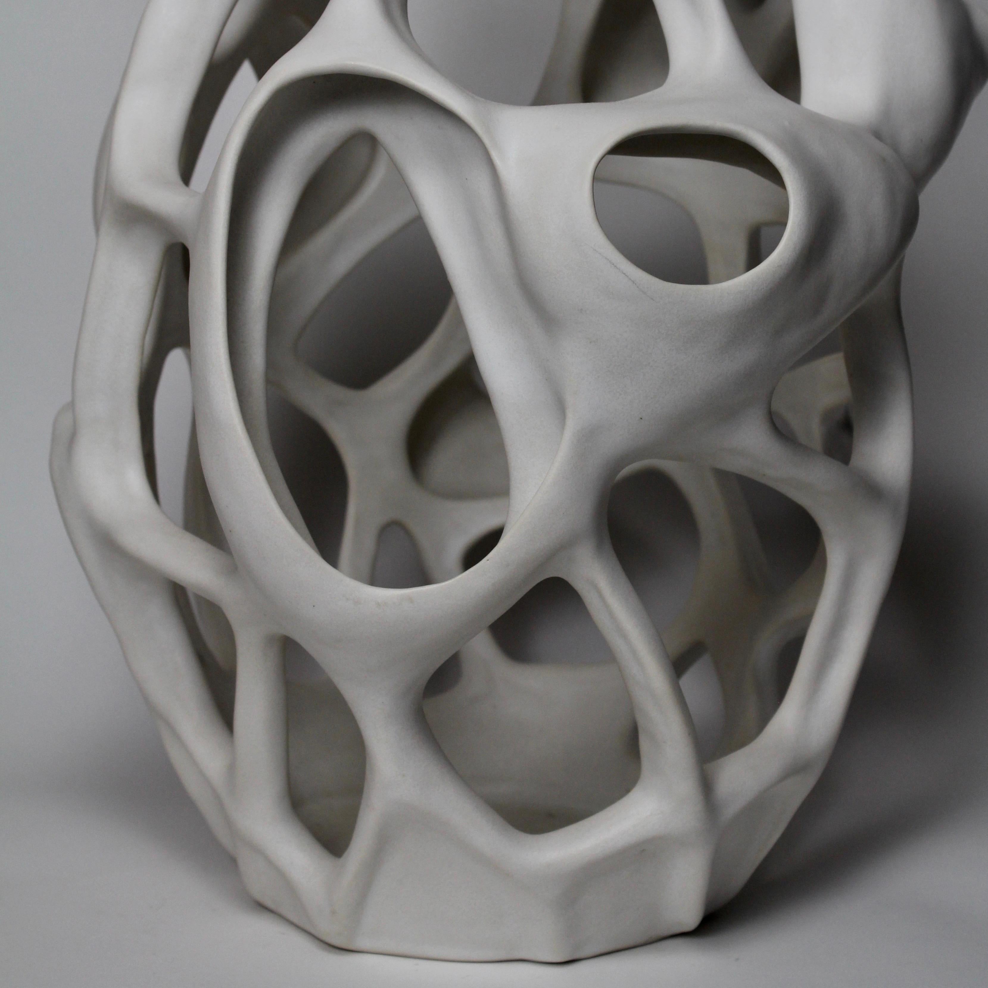 Untitled #3763 - Porcelain geometric white sculpture - Contemporary Sculpture by Joan Lurie
