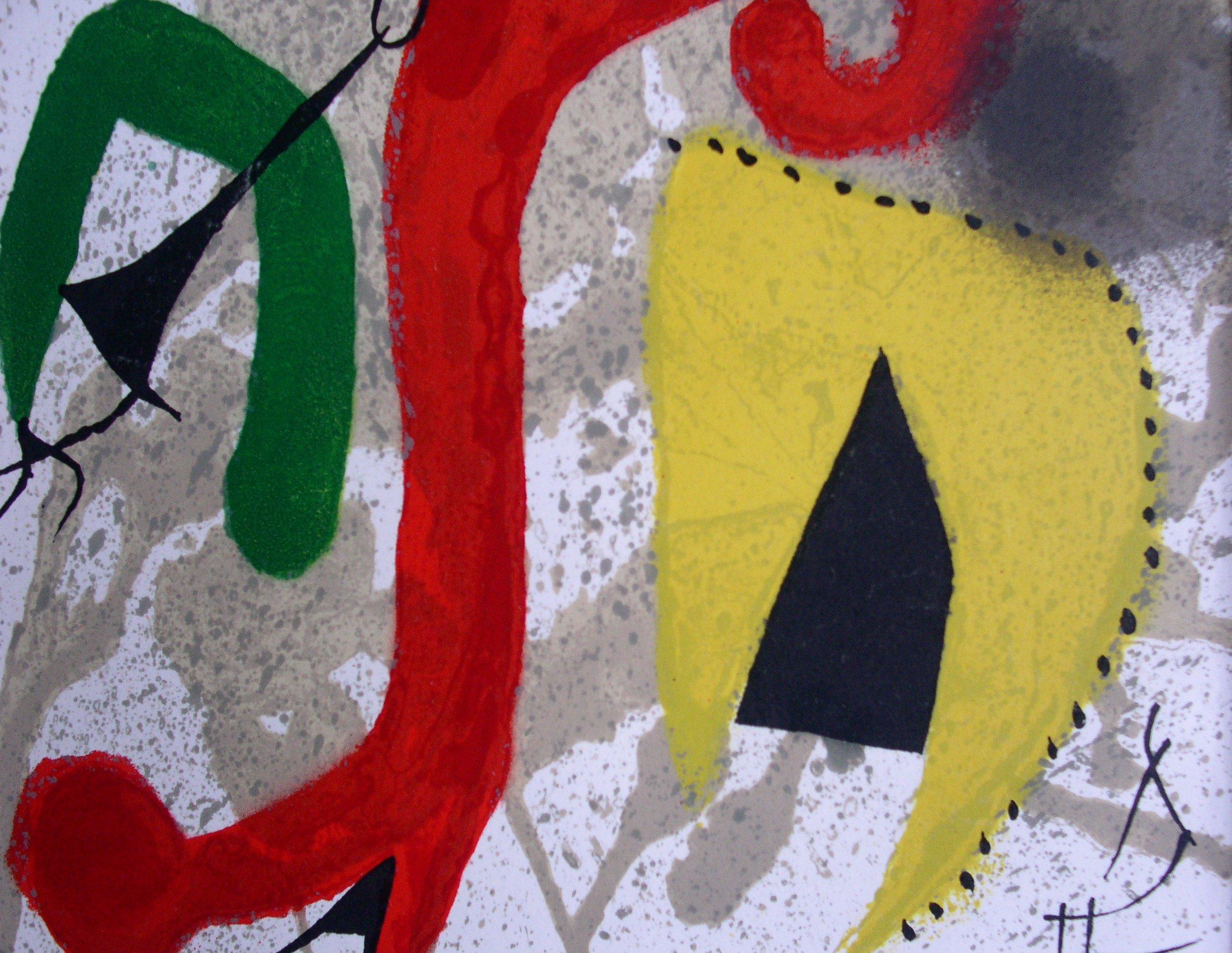 Jardín bajo la luz de la luna - Litografía original (Mourlot #896) - Abstract Print Beige de Joan Miró