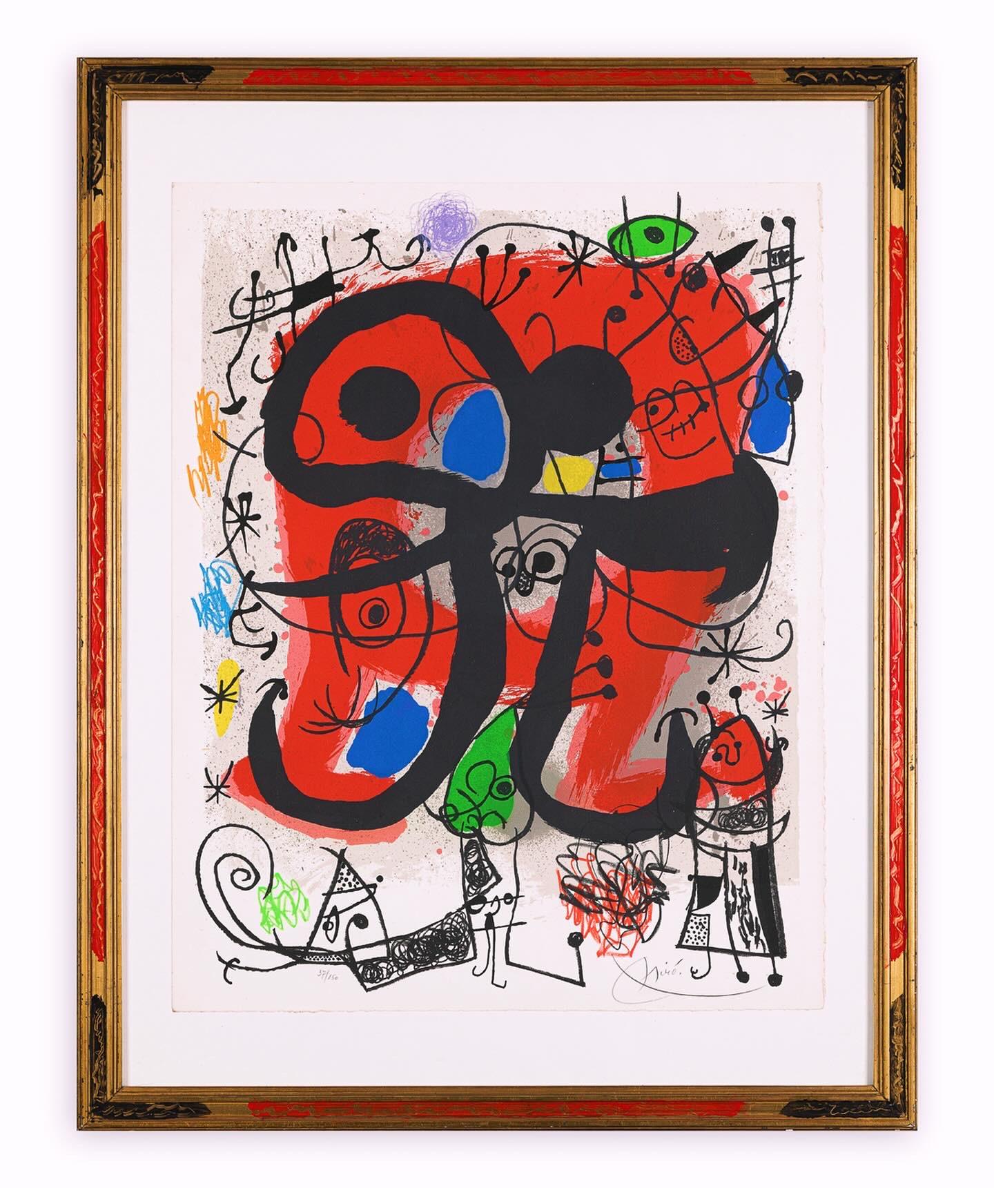 Color lithograph on Arches paper , edited in 1971
Limited edition of 150 copies
Hand signed by Joan Miró in pencil in the lower right margin ,
and numbered 37/150 in lower left corner
paper size: : 66 x 52 cm
excellent conditions with strong deep