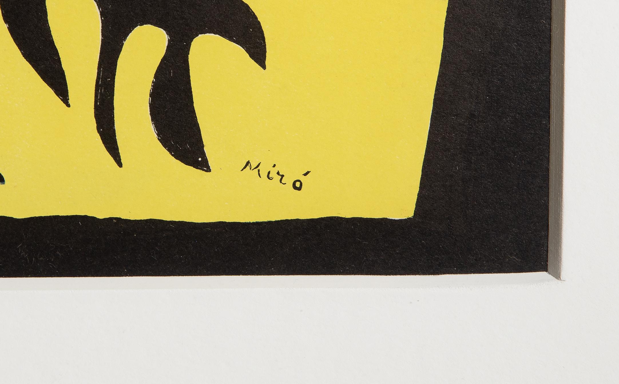 Le Chien aboyant a la lune, Surrealist Lithograph by Joan Miro - Beige Figurative Print by Joan Miró