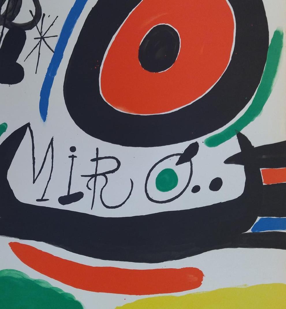 Miro  vertikal. gelb. rot. „ EXPOSICION EN OSAKA , JAPON“ (Schwarz), Abstract Print, von Joan Miró