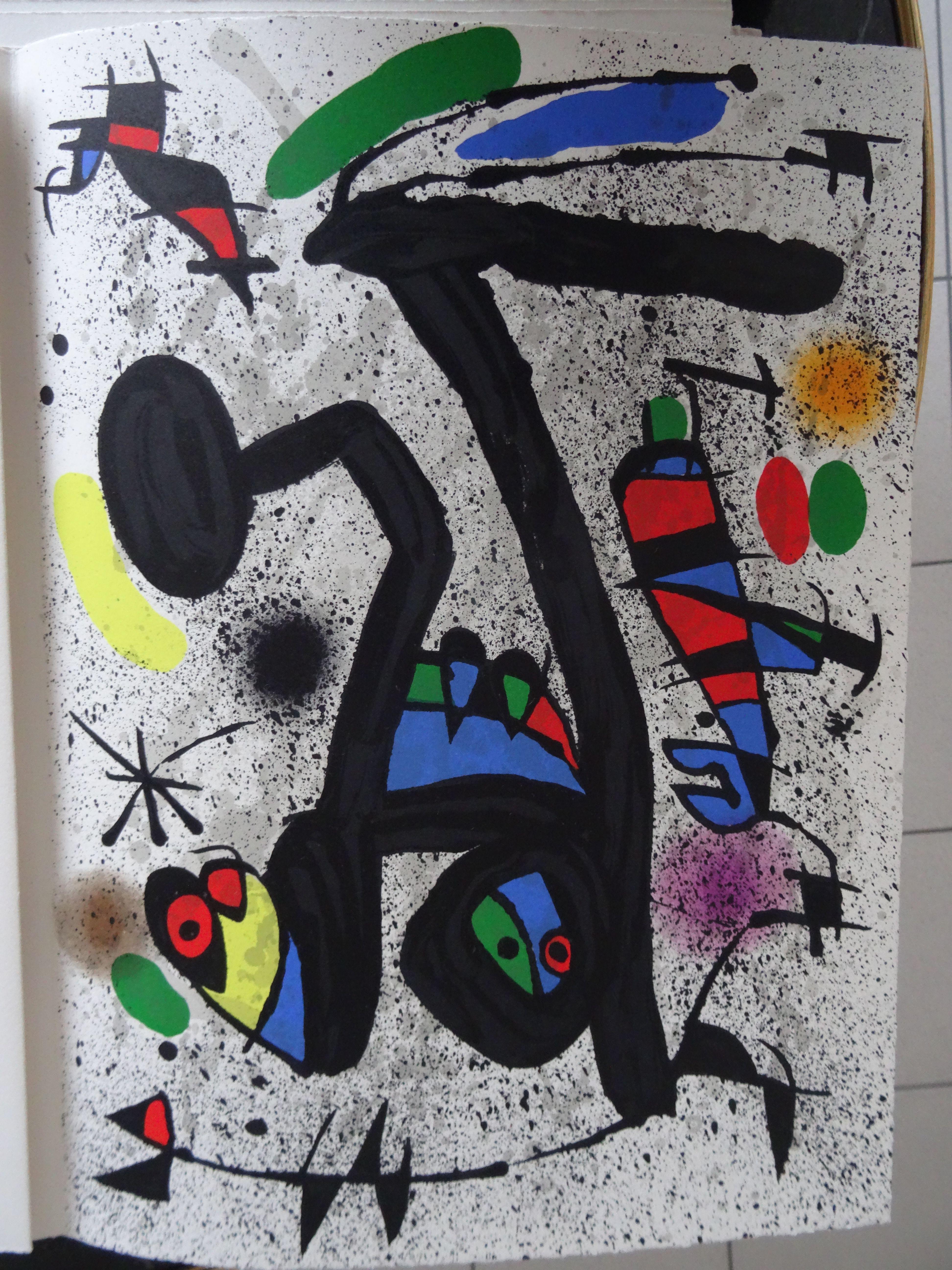 Miro, Joan. Derriere Le Miroir, album size 39x29 cm instance nr. 62 - Print by Joan Miró