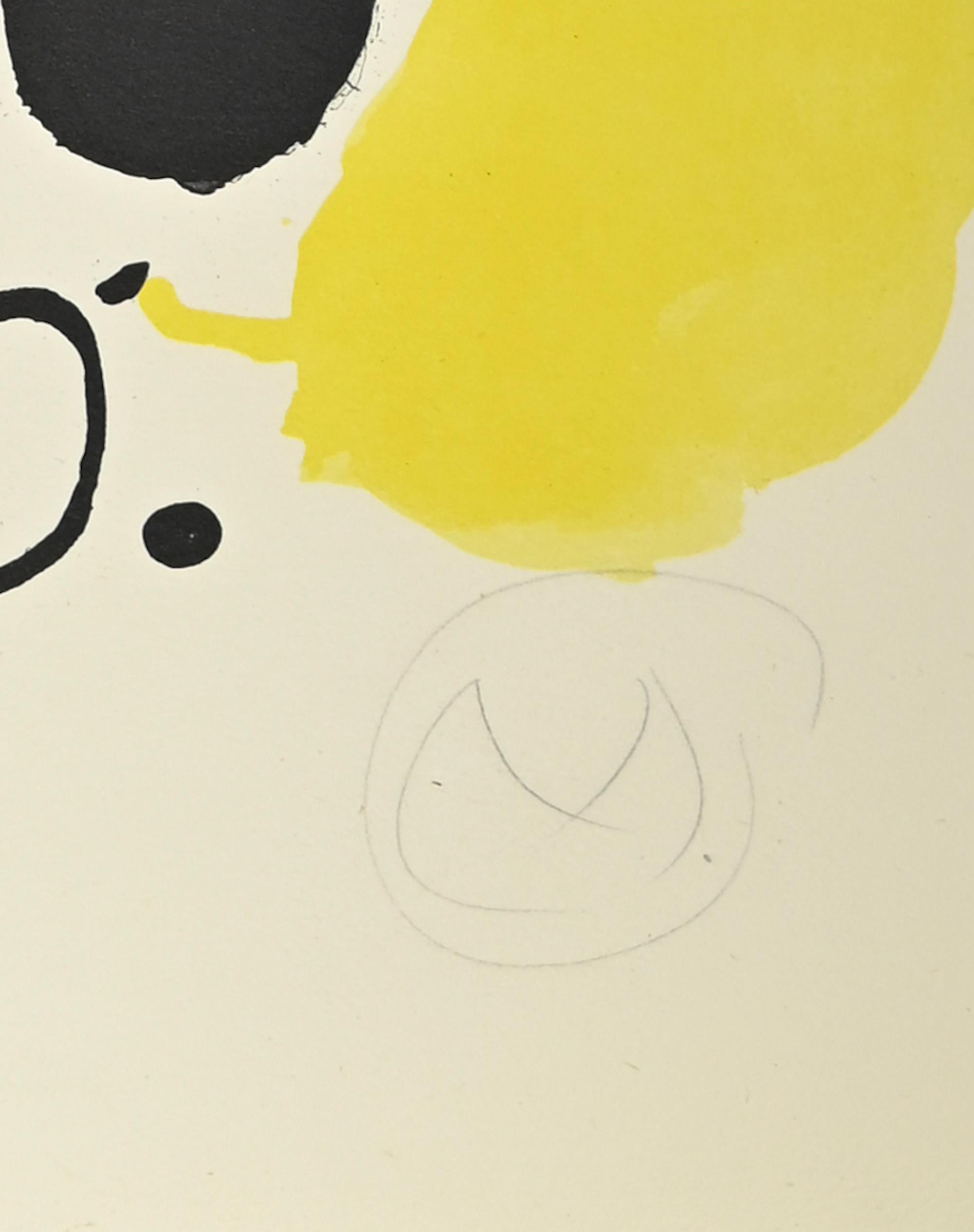 Sala Pelaires - Lithograph by J. Mirò - 1970 - Beige Abstract Print by Joan Miró