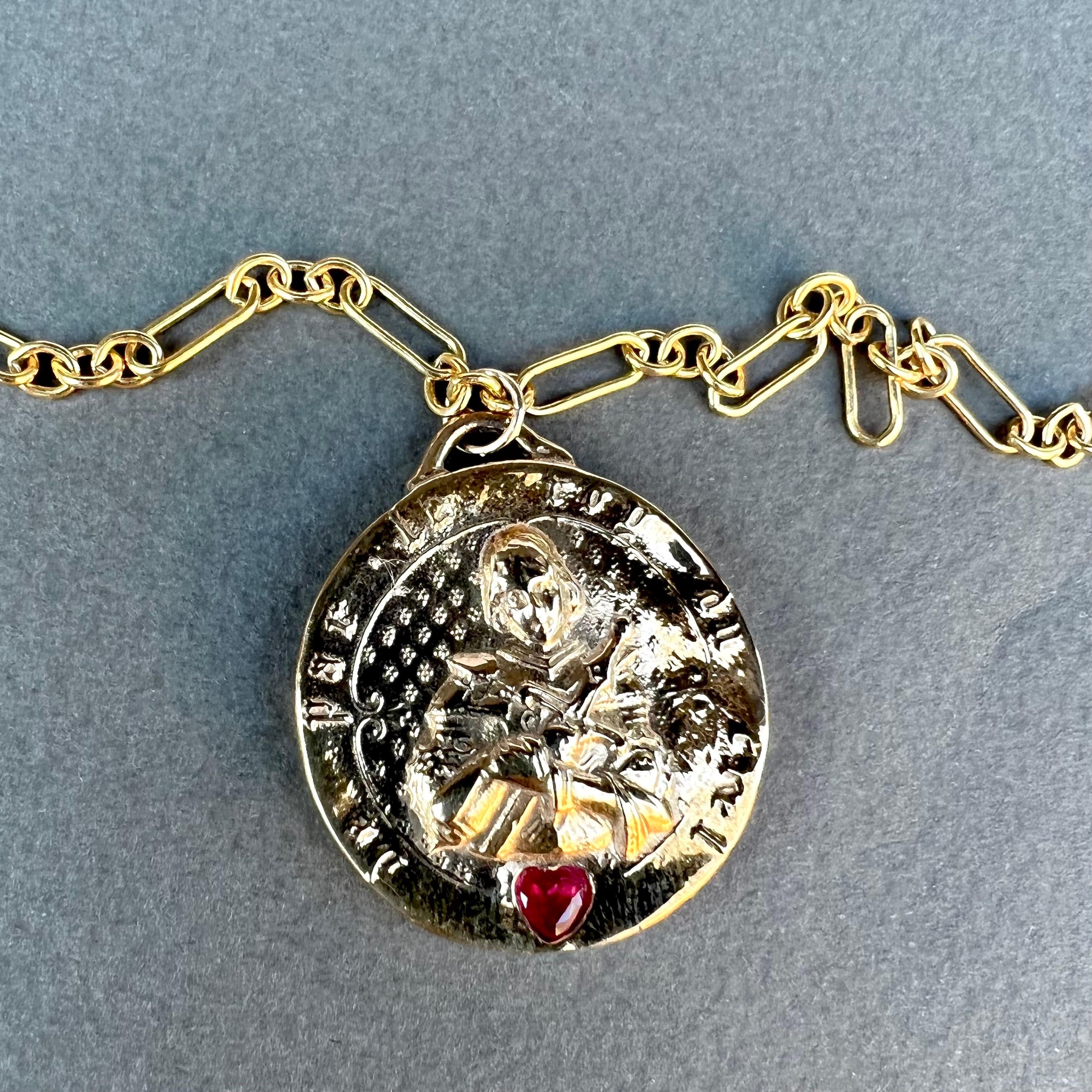 Collana con medaglia di Giovanna d'Arco con ciondolo a cuore in bronzo rubino J DAUPHIN in vendita 4